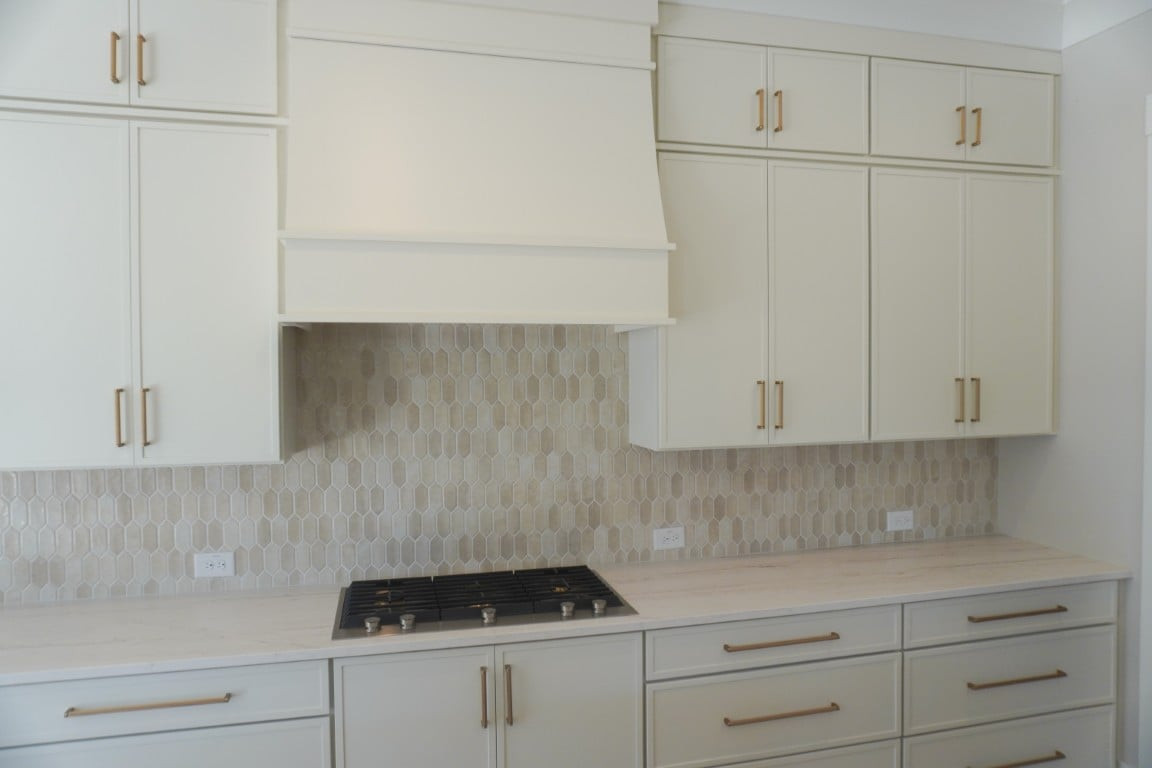2432 Rosslare Mews Lane