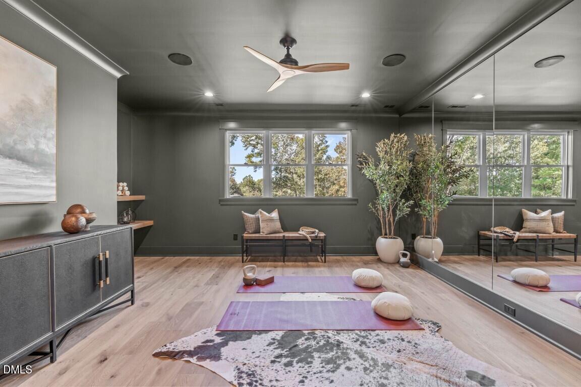 2912 Frances Marie Lane