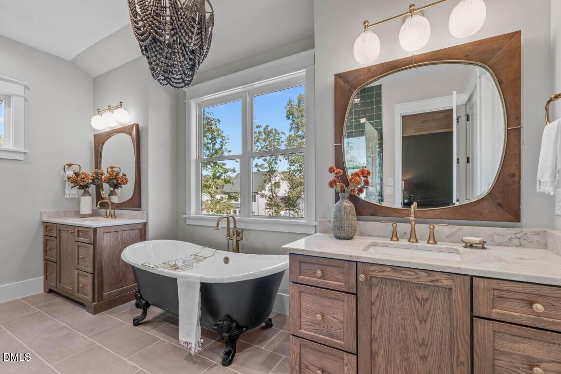 2912 Frances Marie Lane