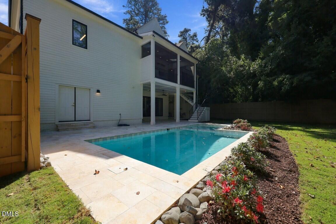 1225 Duplin Road
