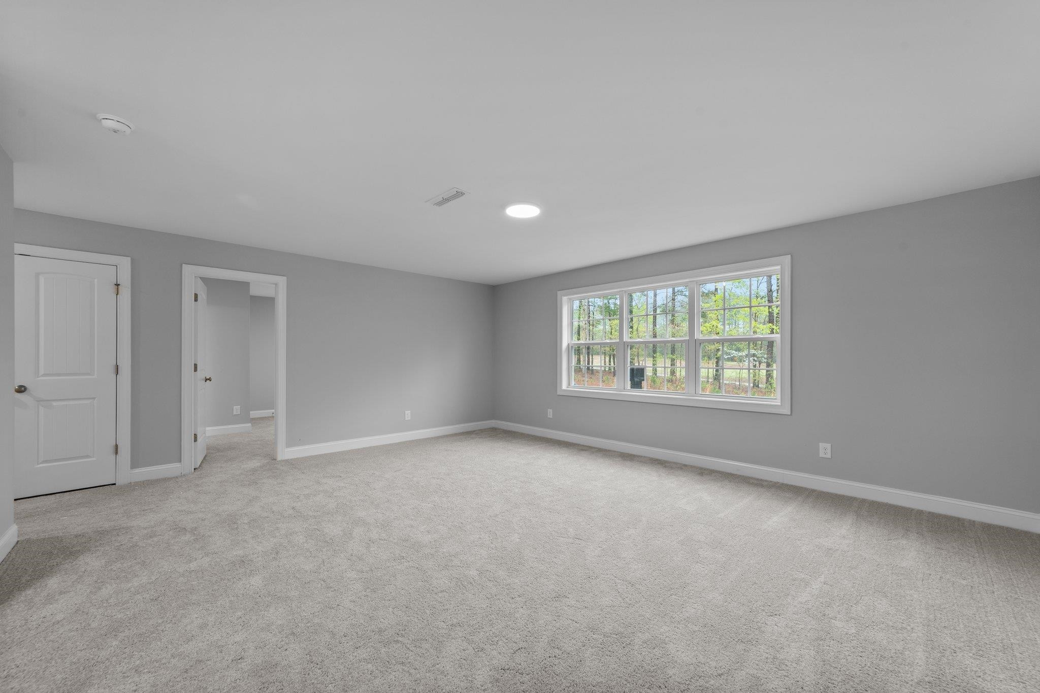 40 Vast View Way