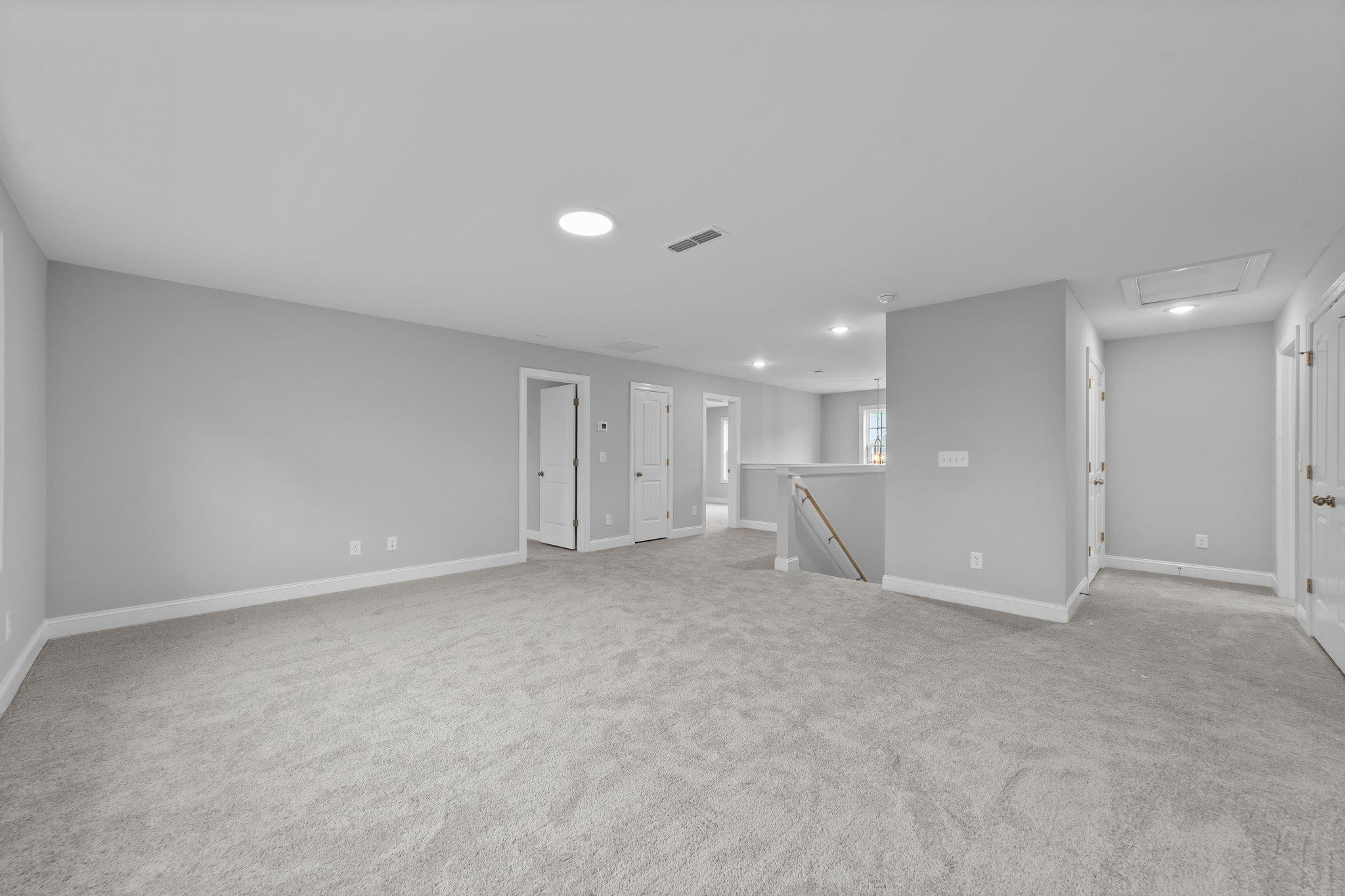 40 Vast View Way