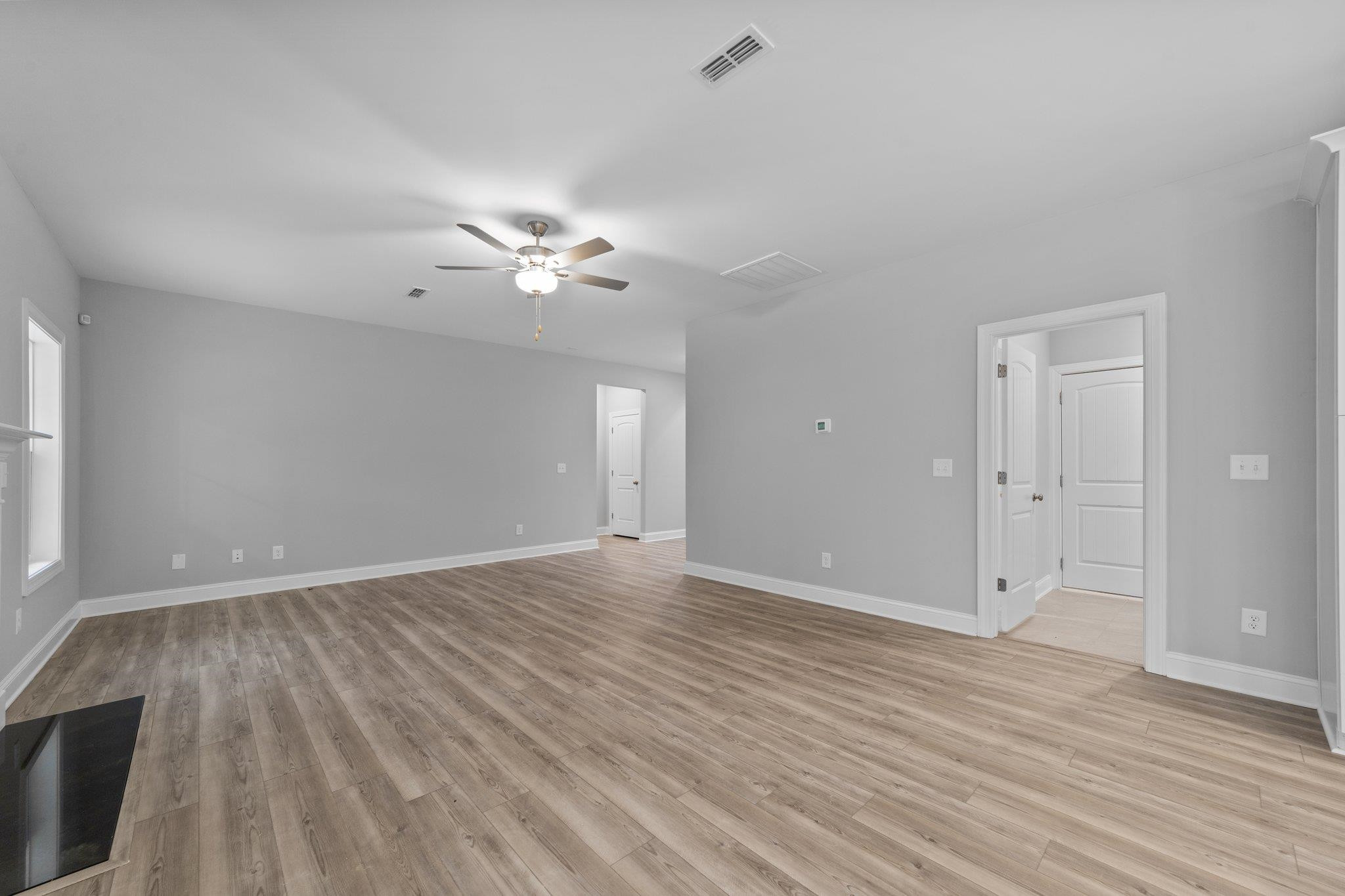 40 Vast View Way