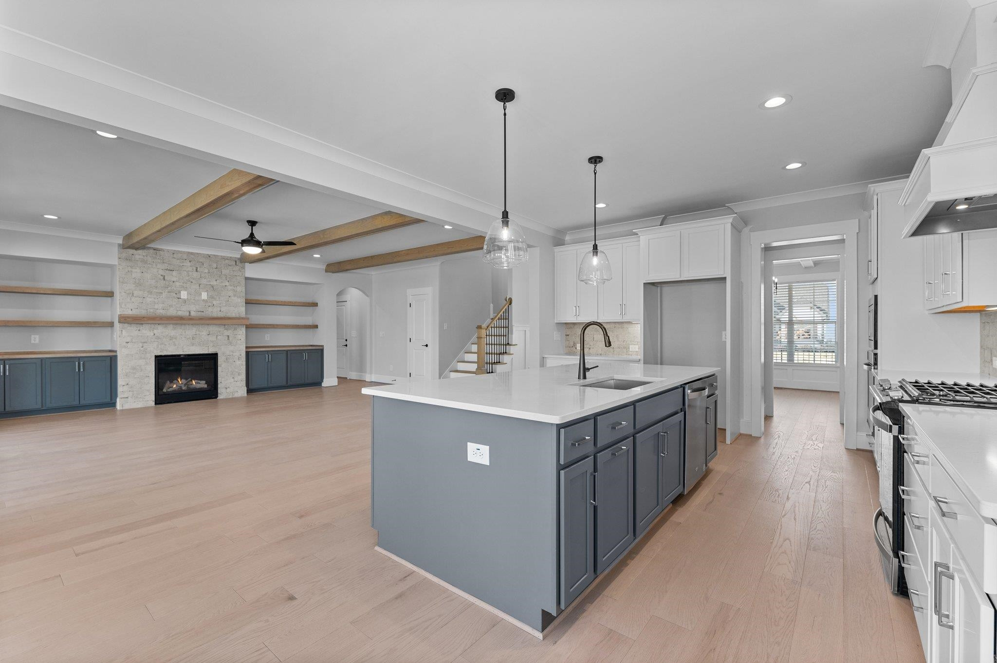 1120 Bessie Court