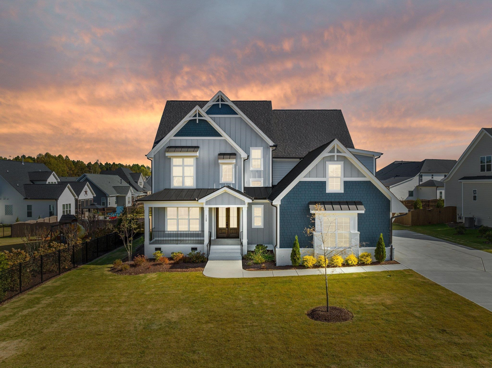 1120 Bessie Court