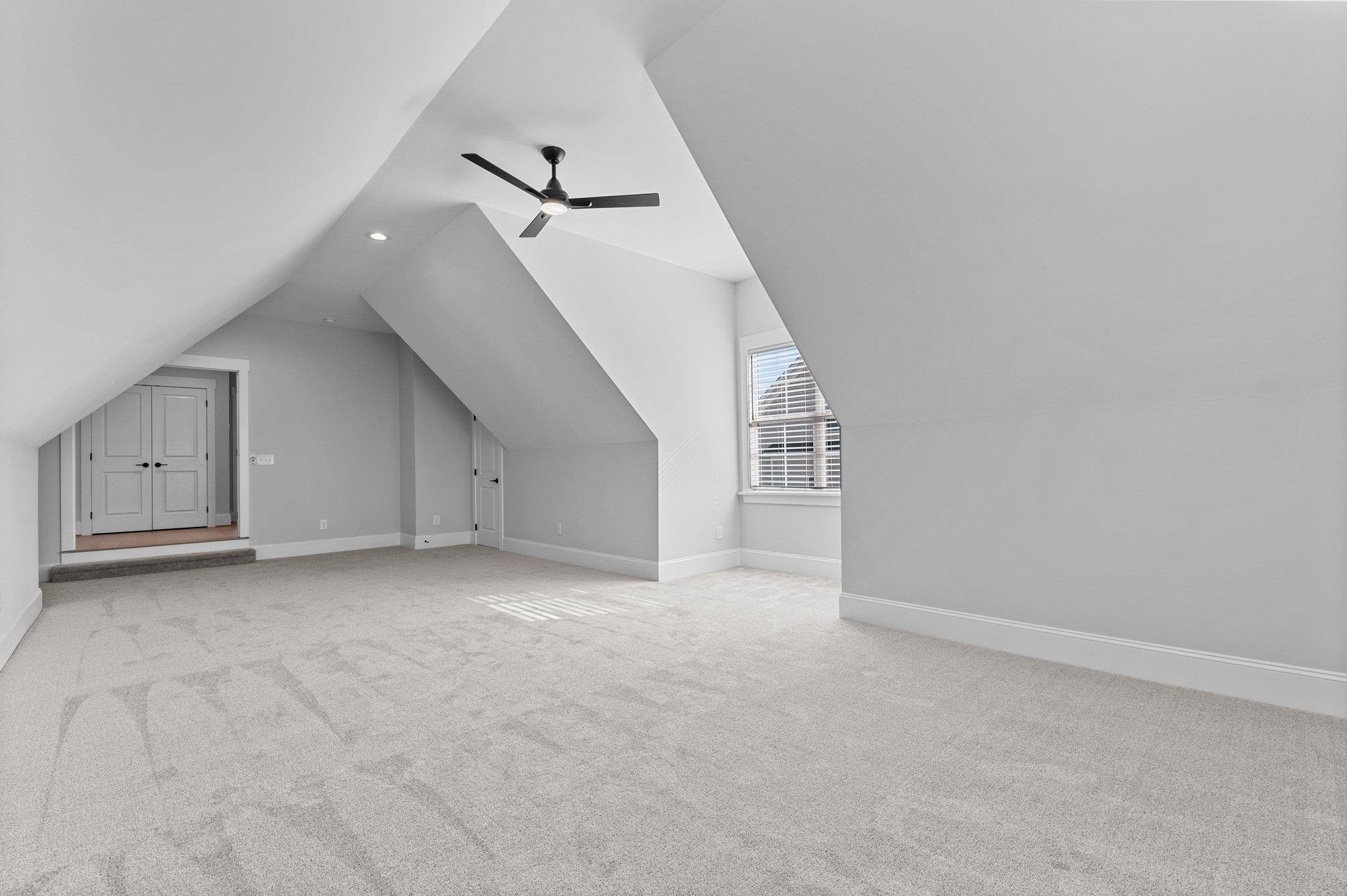 1120 Bessie Court