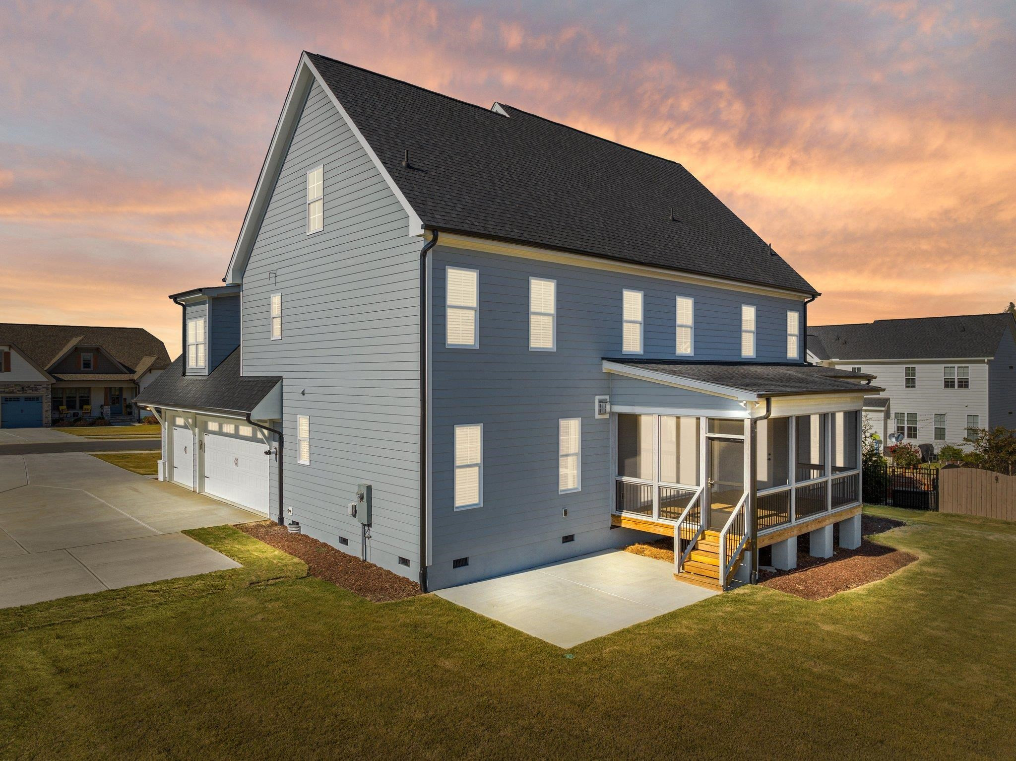 1120 Bessie Court