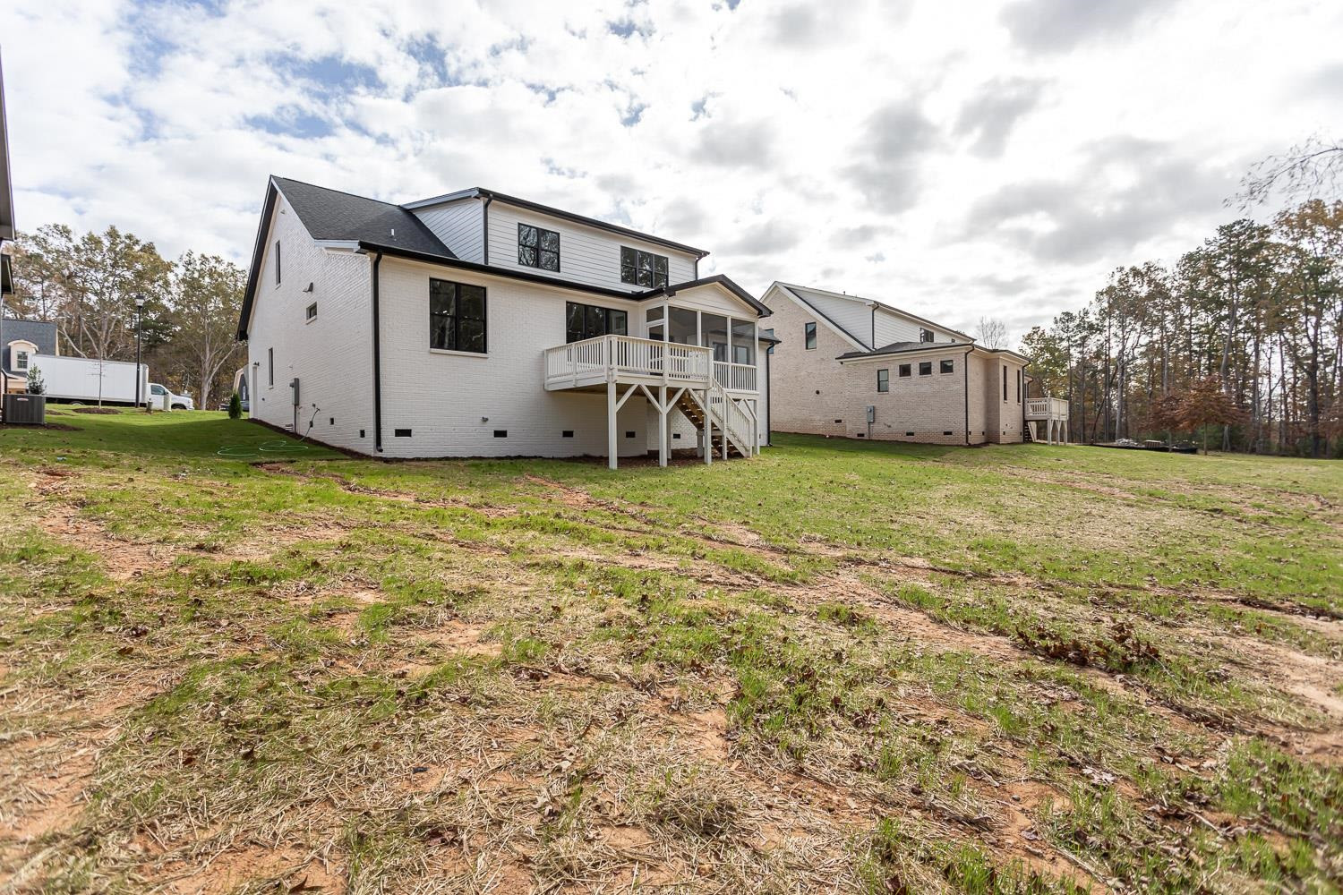 60 Bucchero Lane