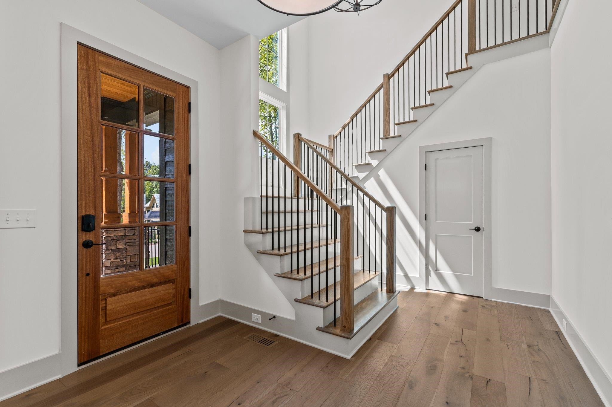 8608 Bishop Pine Lane