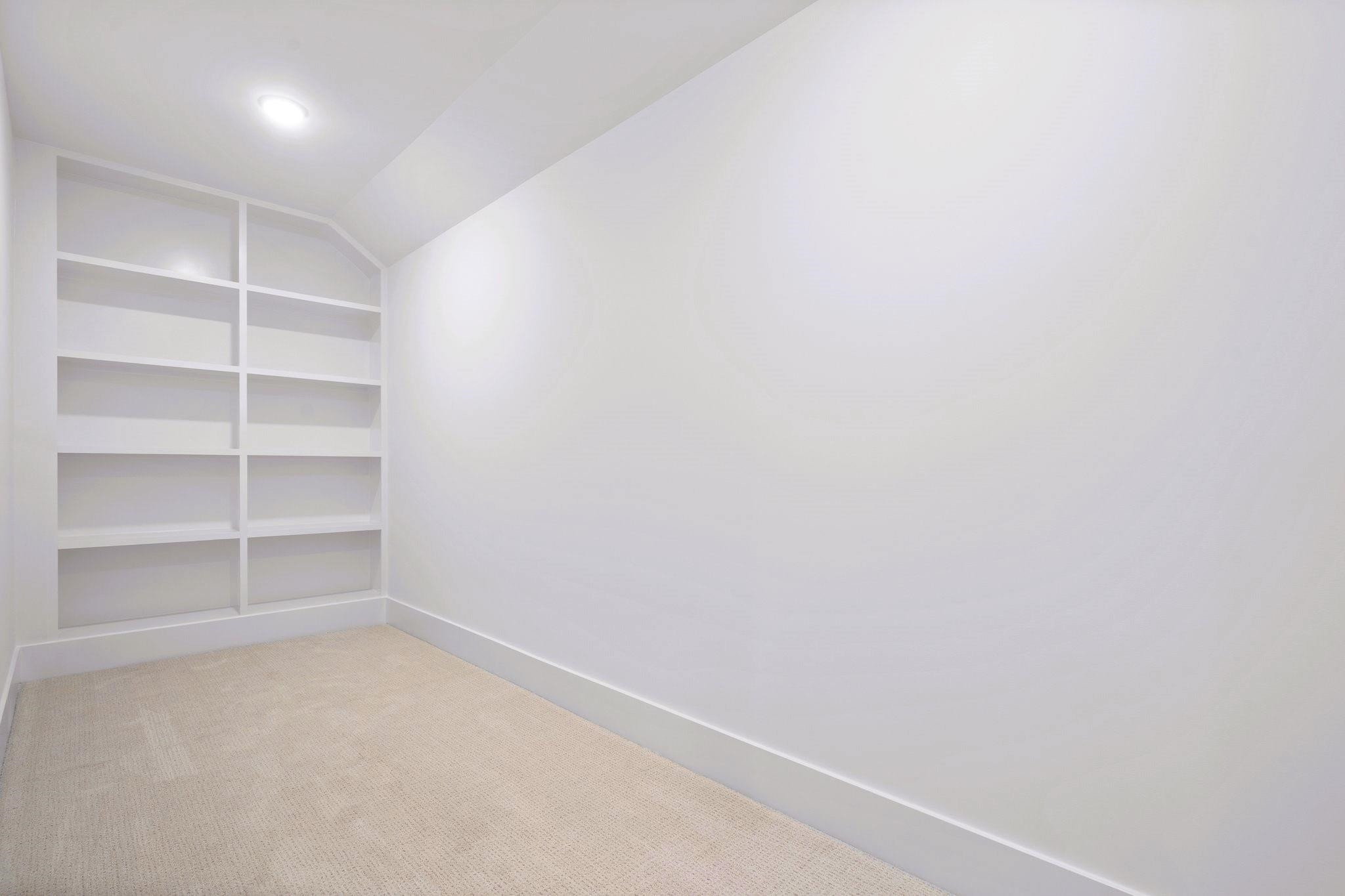 7465 Drumantrae Lane