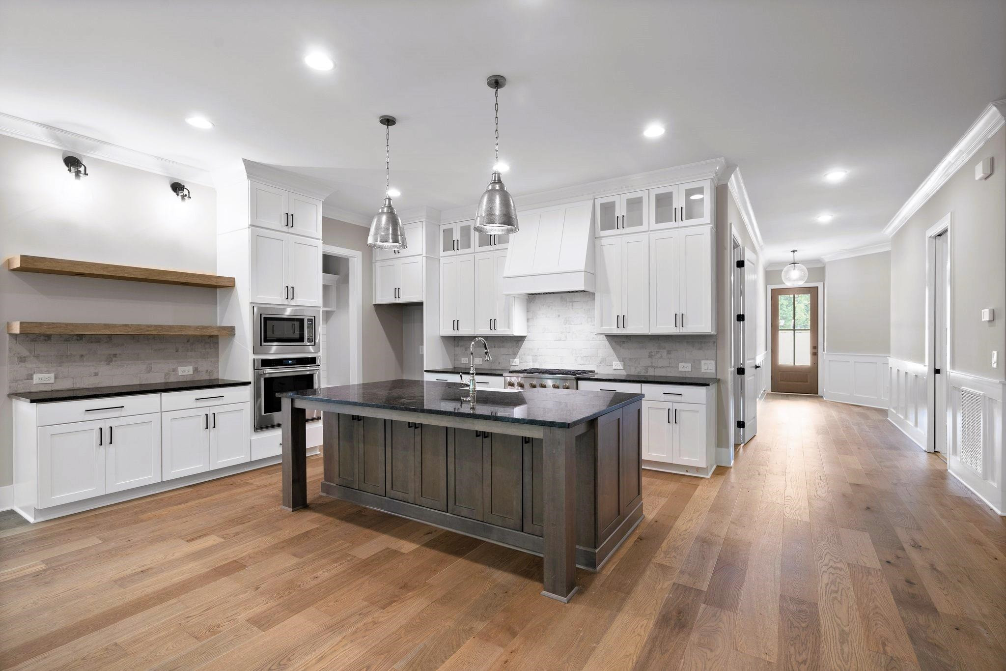 7465 Drumantrae Lane