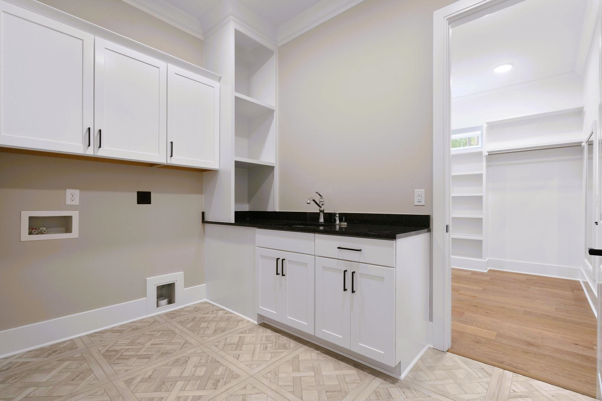 7465 Drumantrae Lane