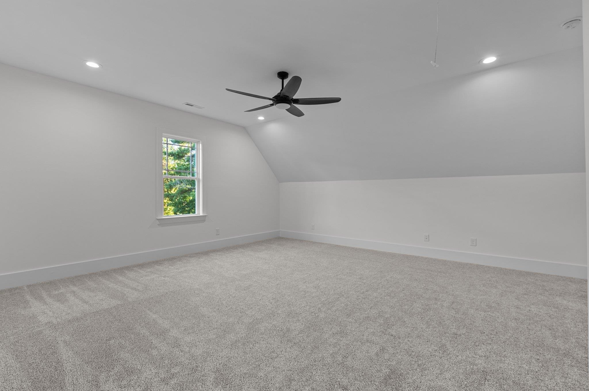 6633 Prescott Shore Drive