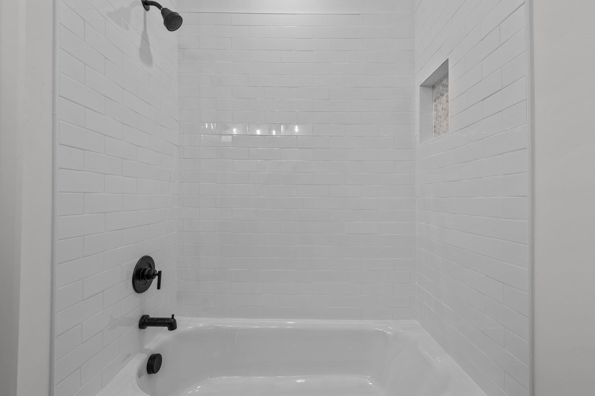 6633 Prescott Shore Drive