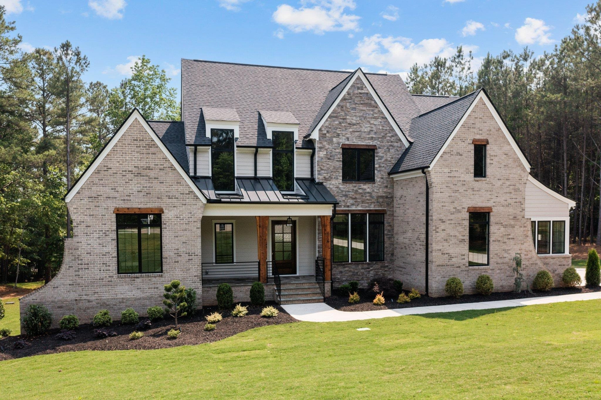 2116 Blue Haven Court