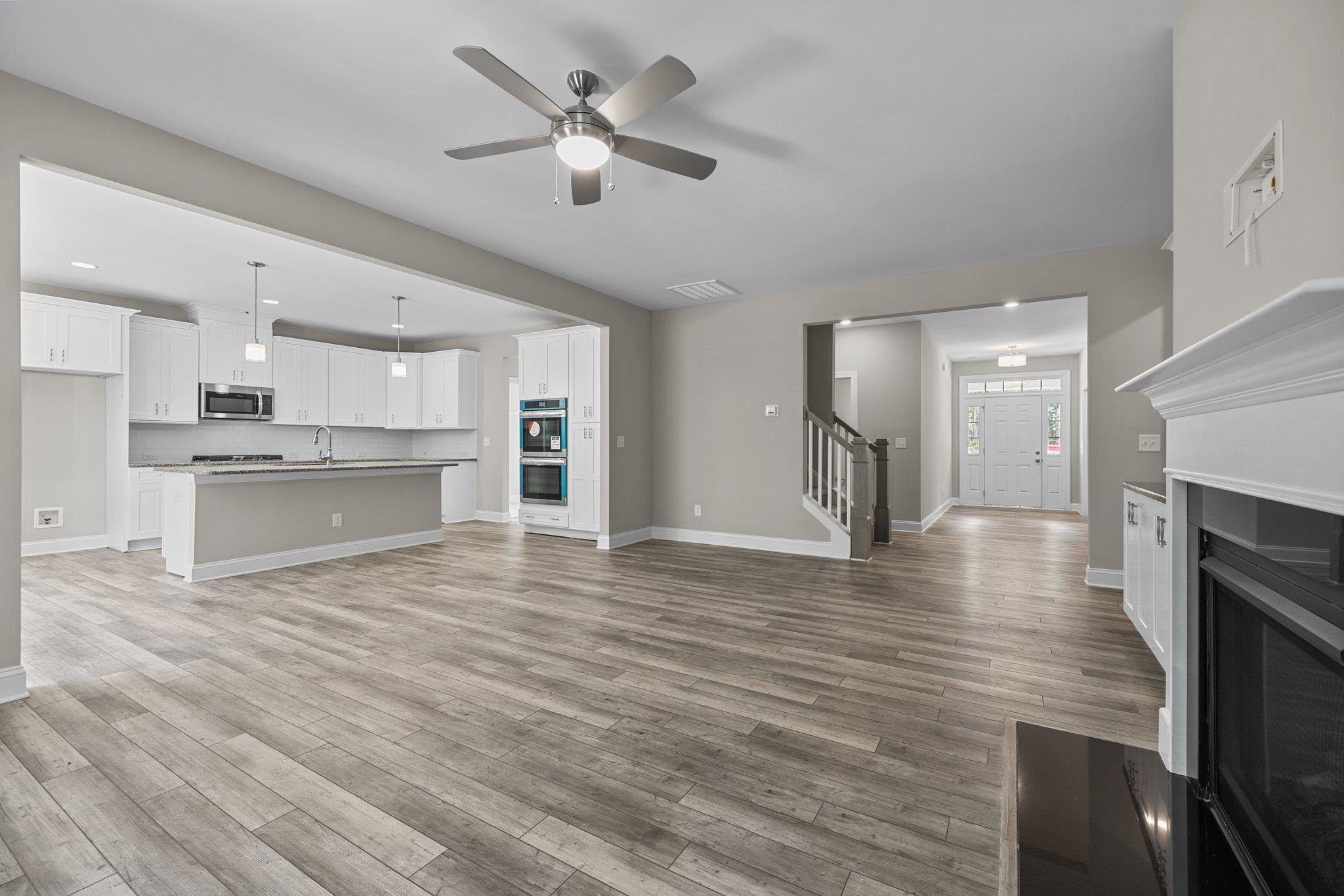 280 Sutherland Drive