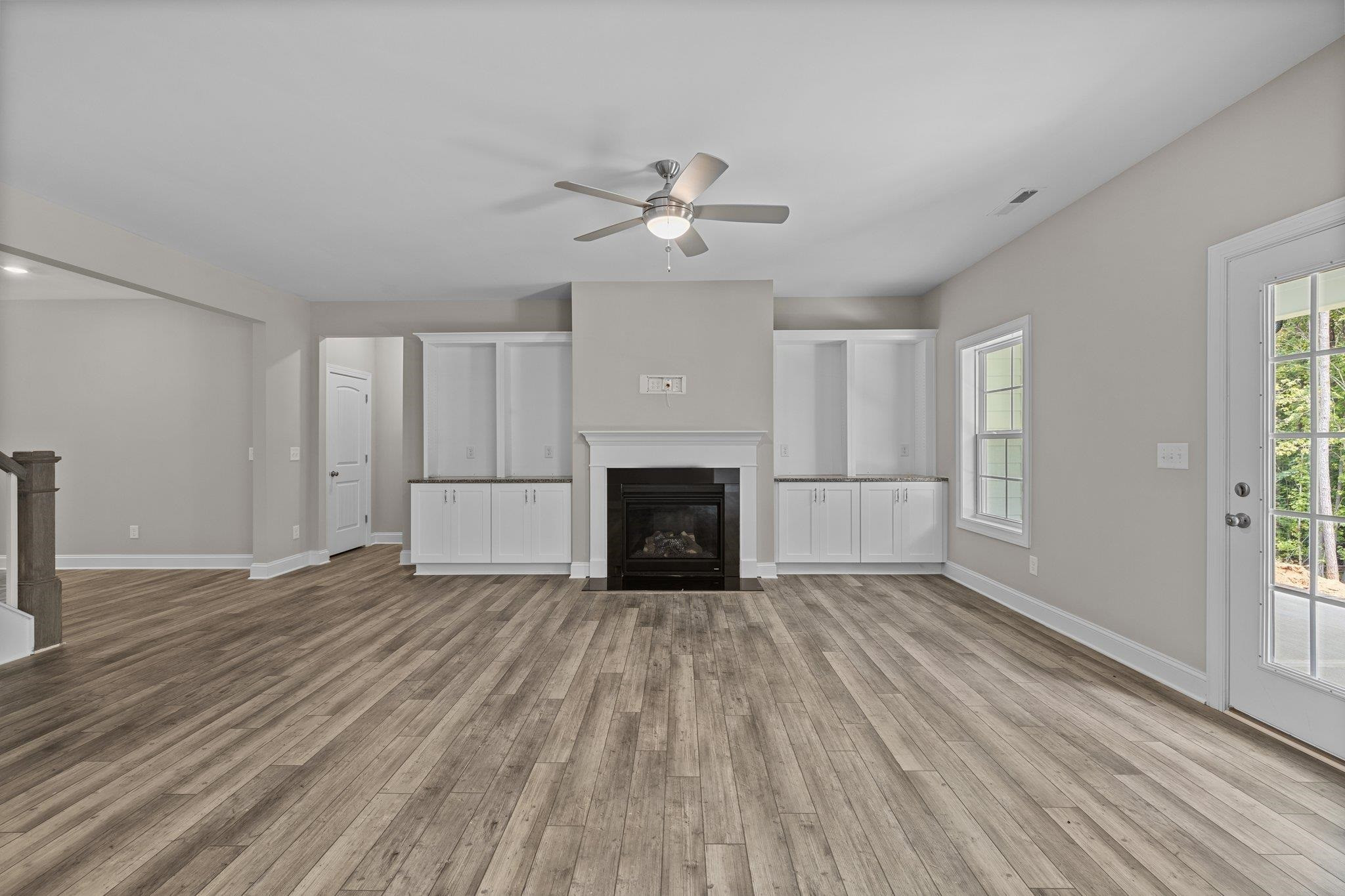 280 Sutherland Drive