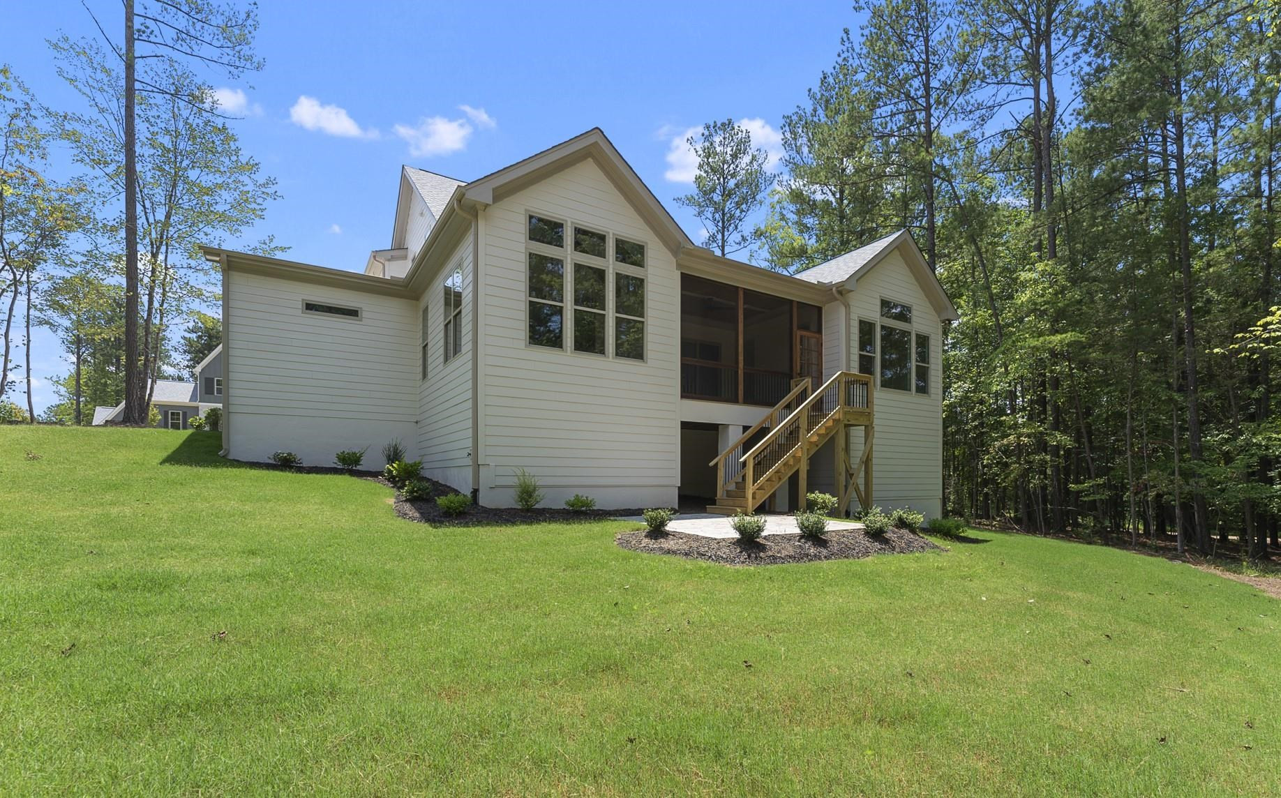 1119 Springdale Drive