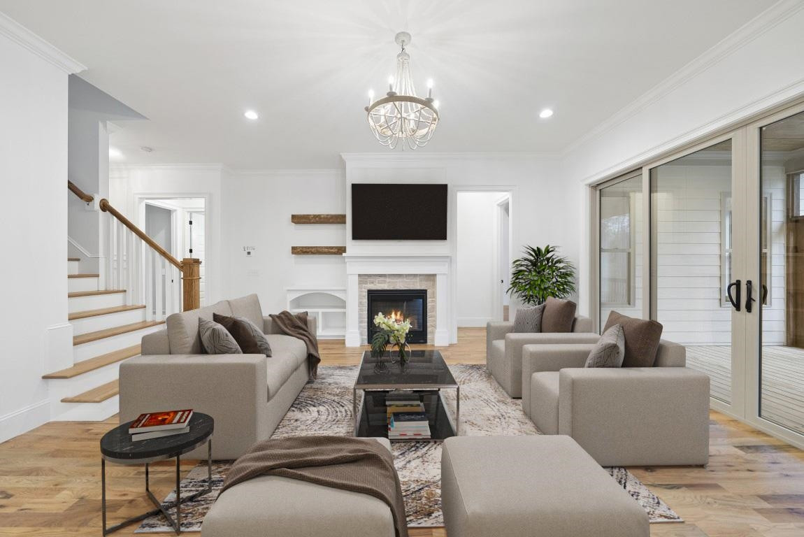 1119 Springdale Drive