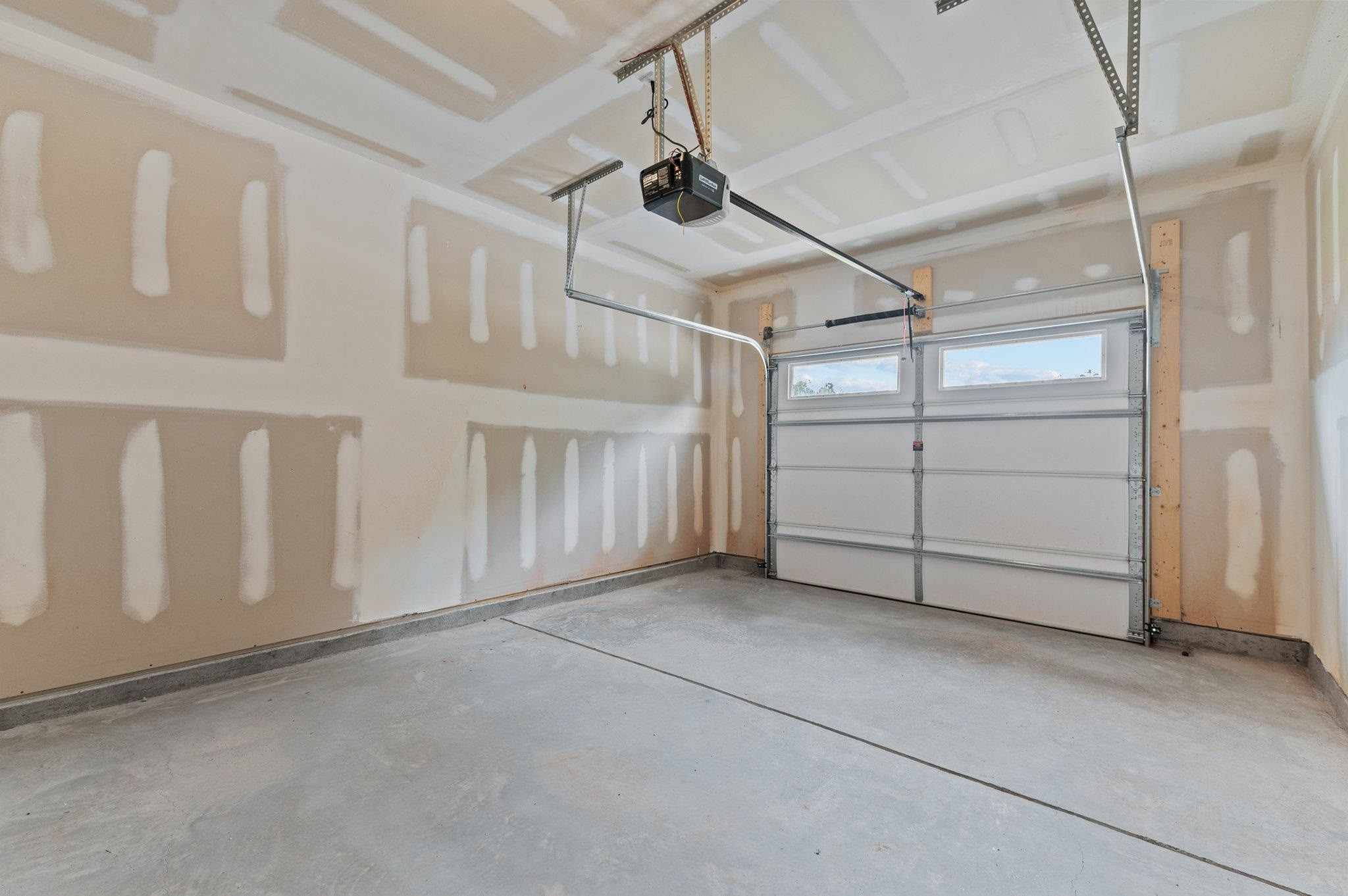340 Sutherland Drive