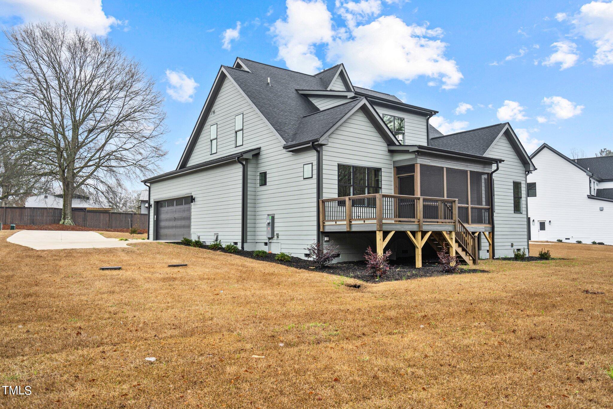 20 Carnation Road
