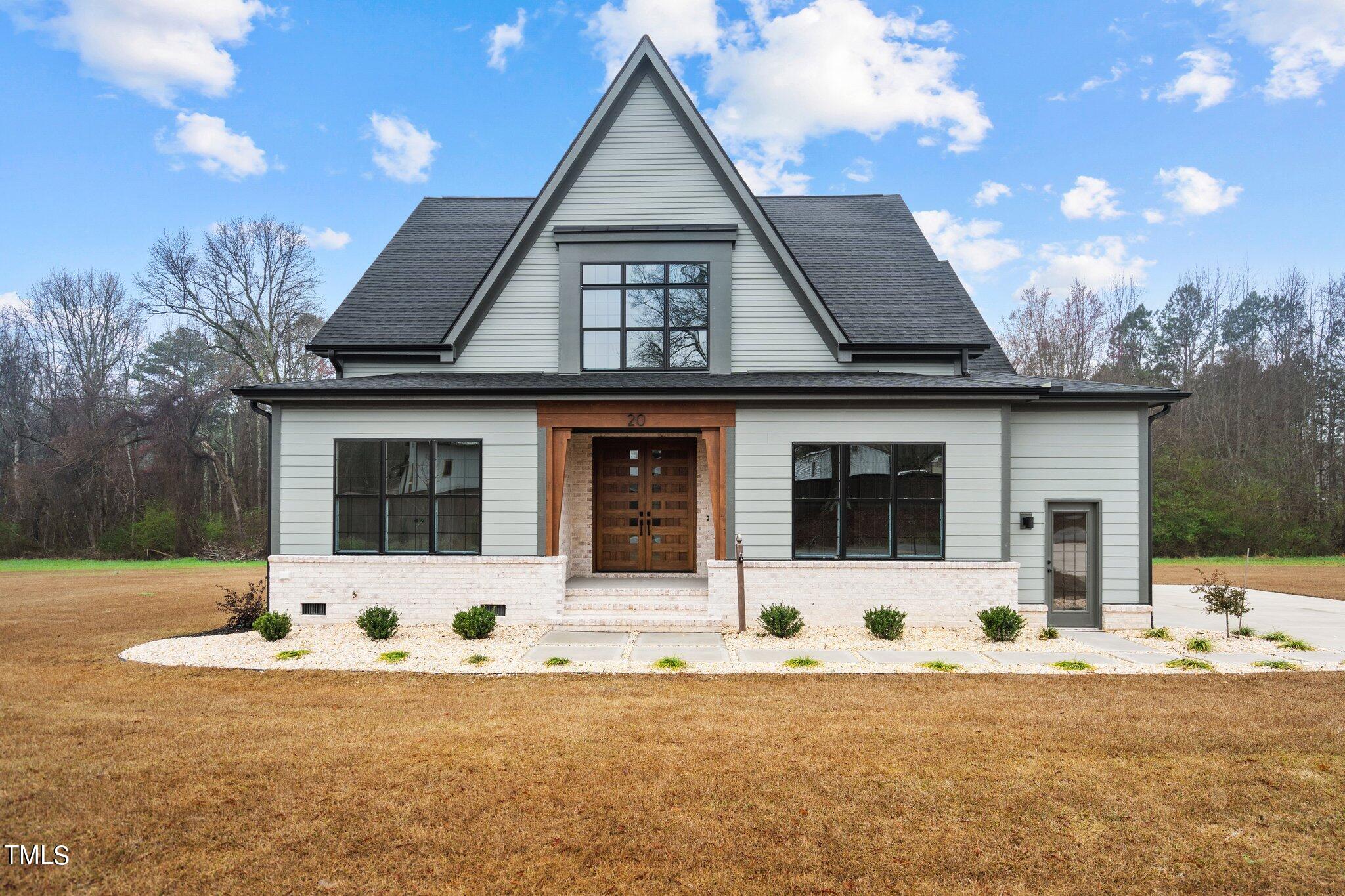 20 Carnation Road