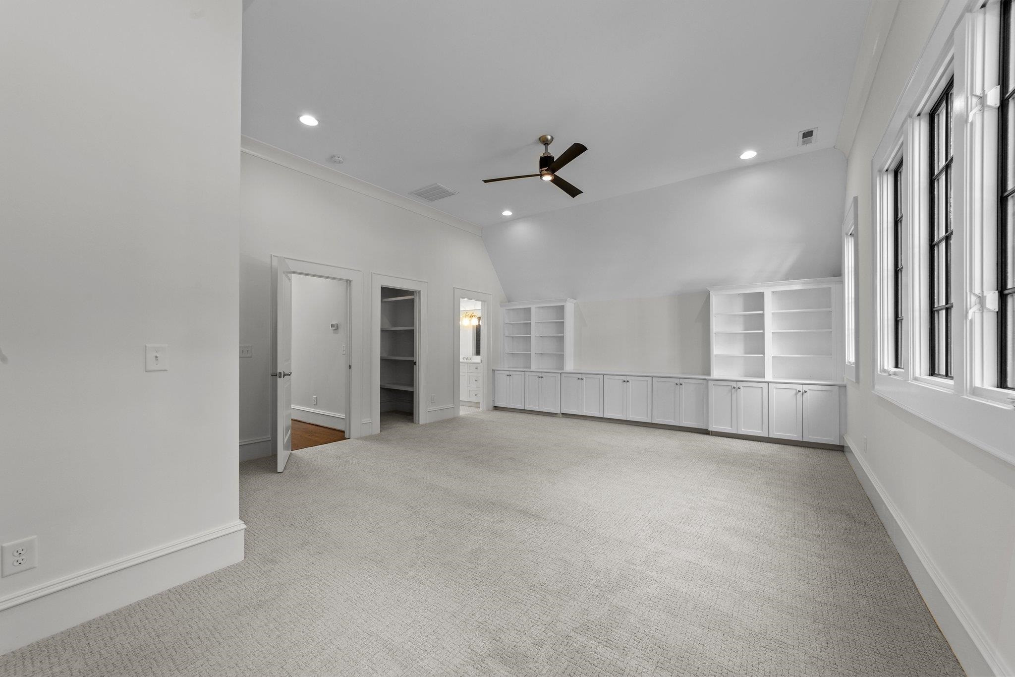 2453 W Lake Drive