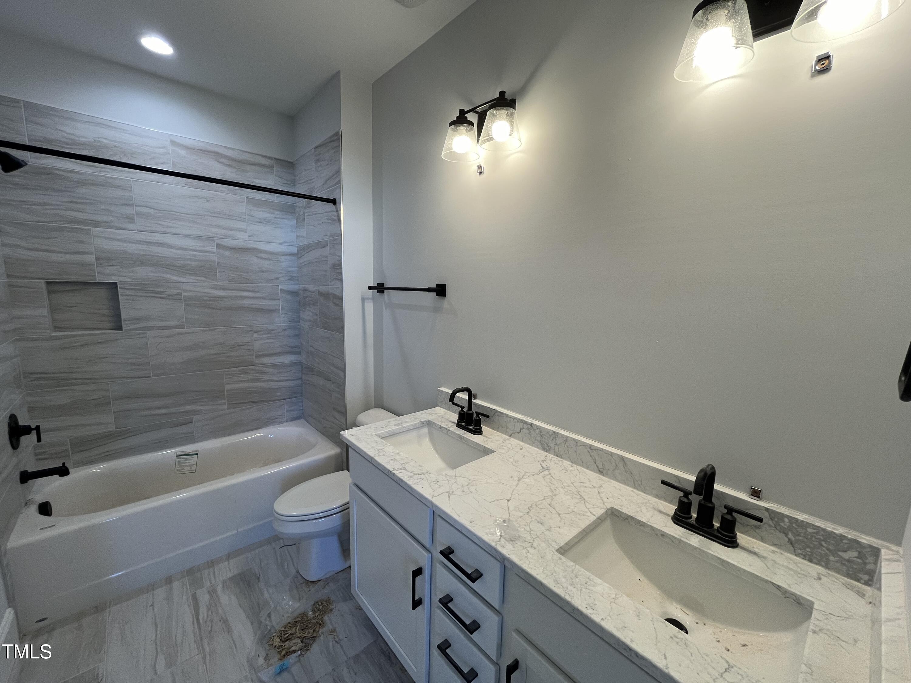 1128 Duke Farm Drive