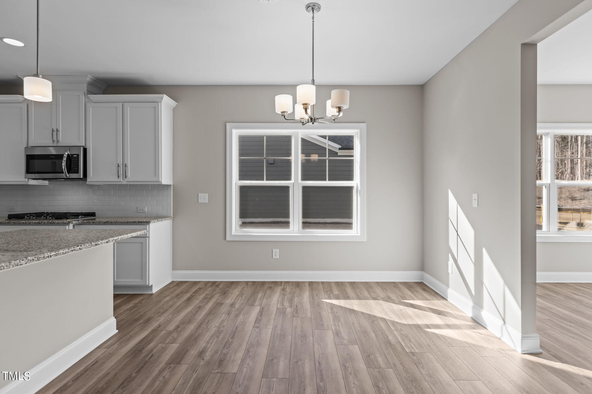 95 Vast View Way