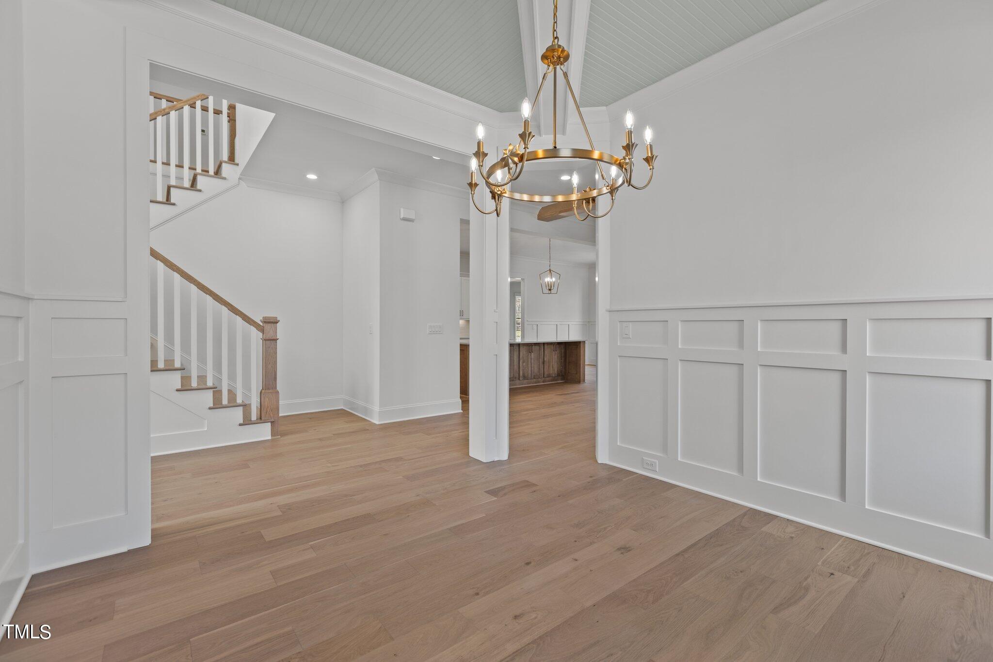 1105 Springdale Drive