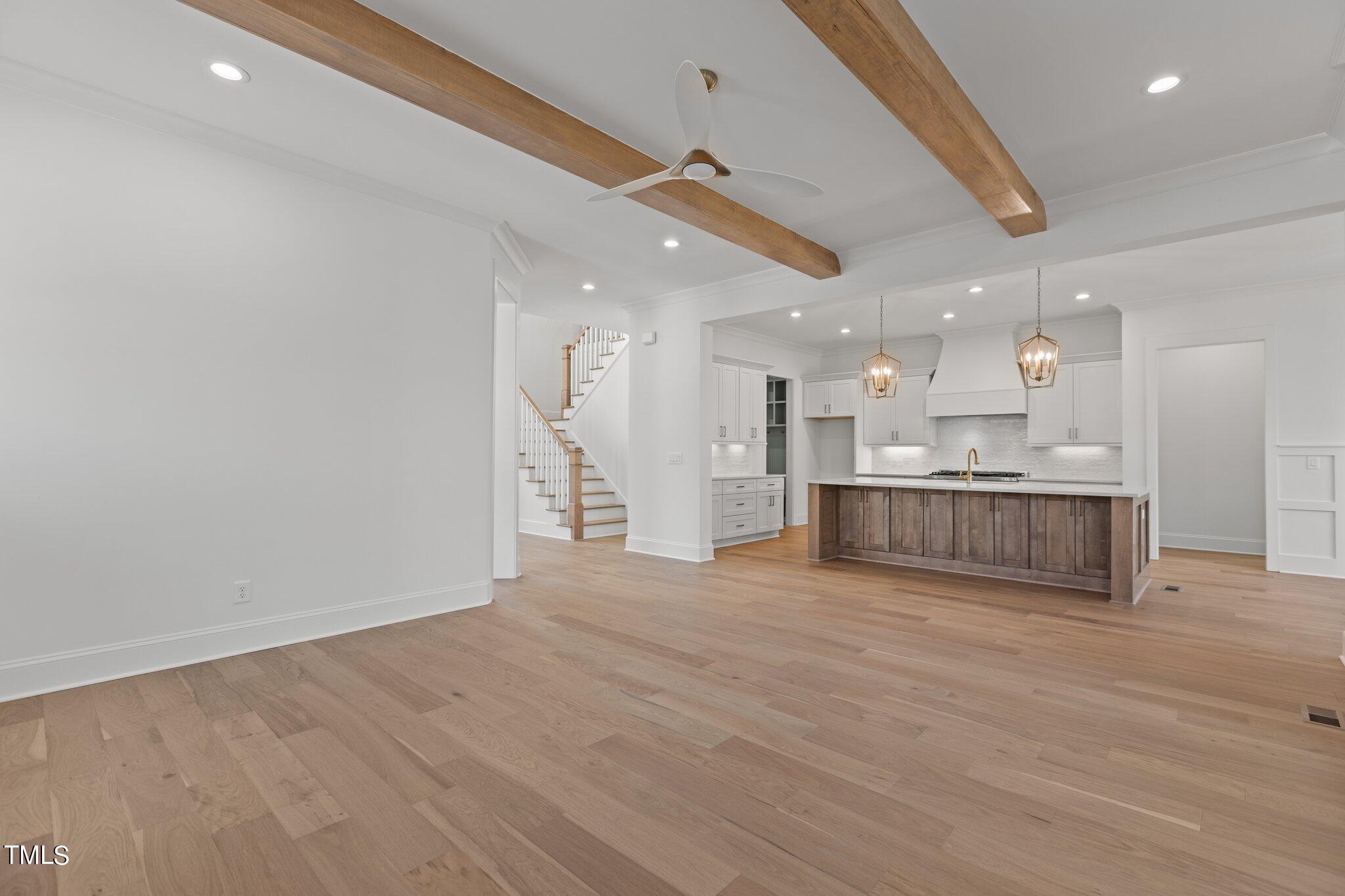 1105 Springdale Drive