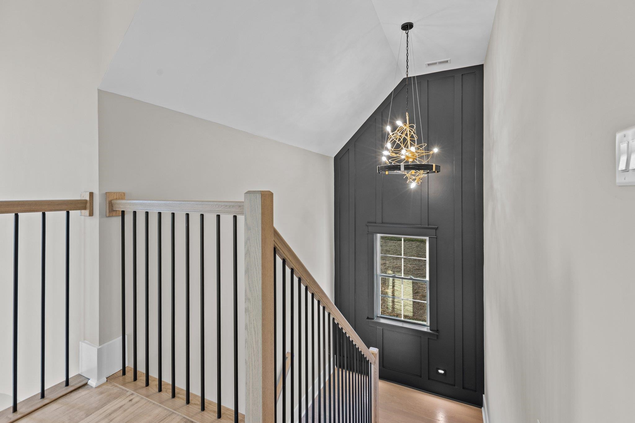 1121 Springdale Drive