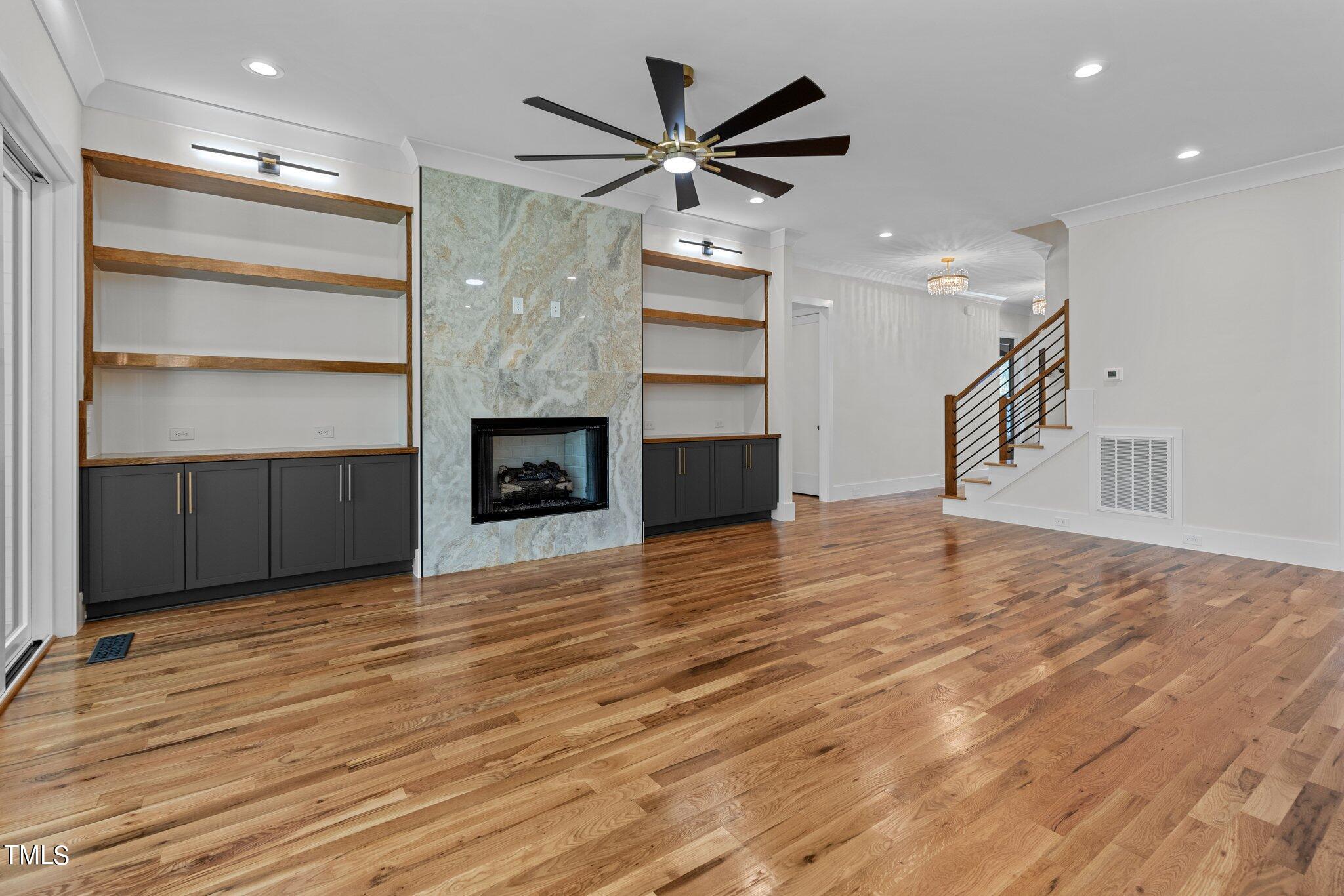 1120 Springdale Drive