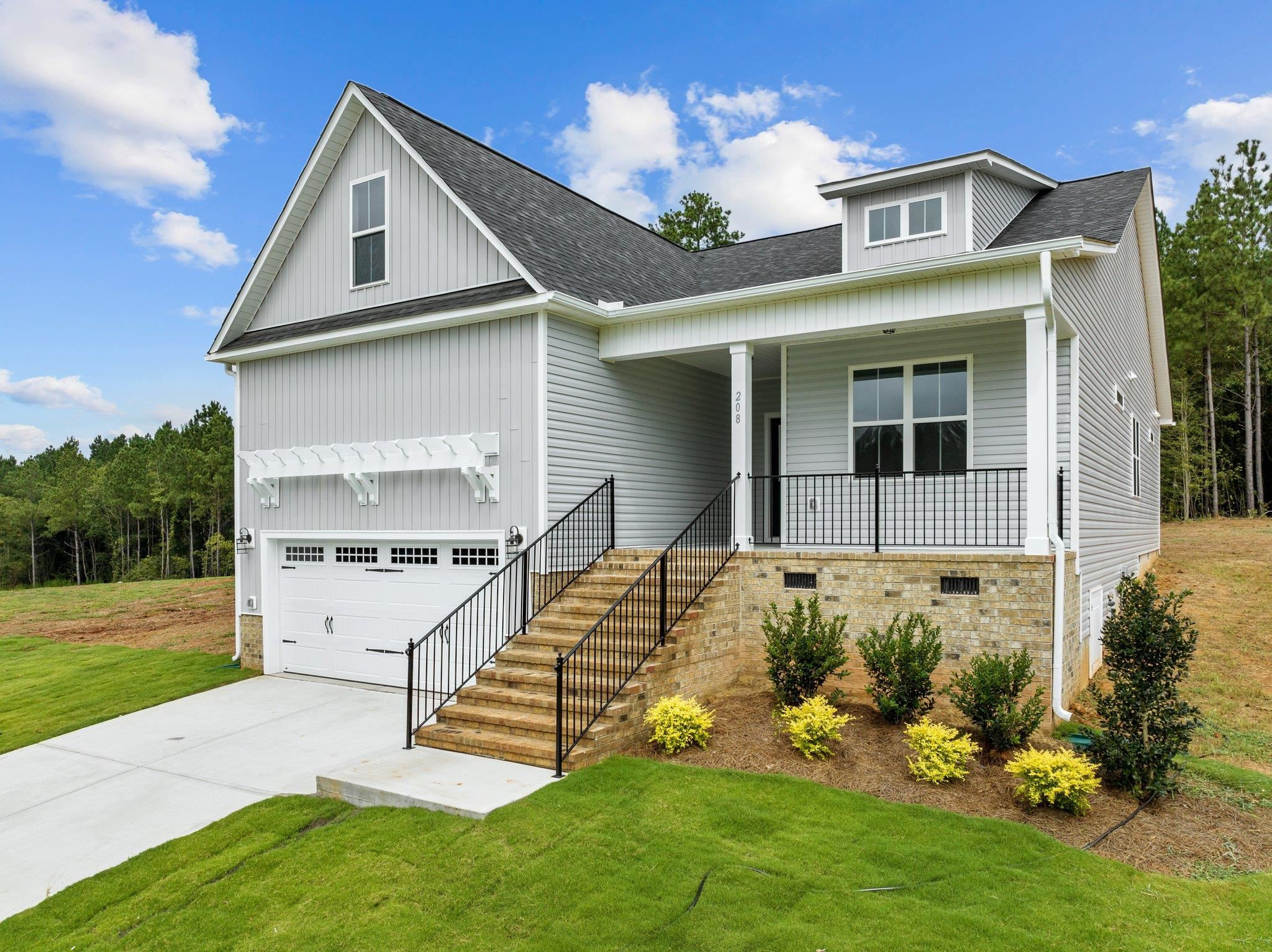 208 Andrews Landing Drive
