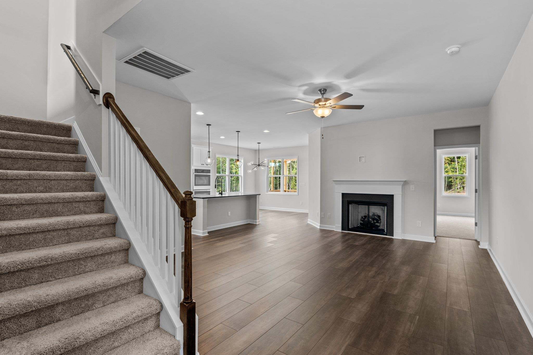 208 Andrews Landing Drive