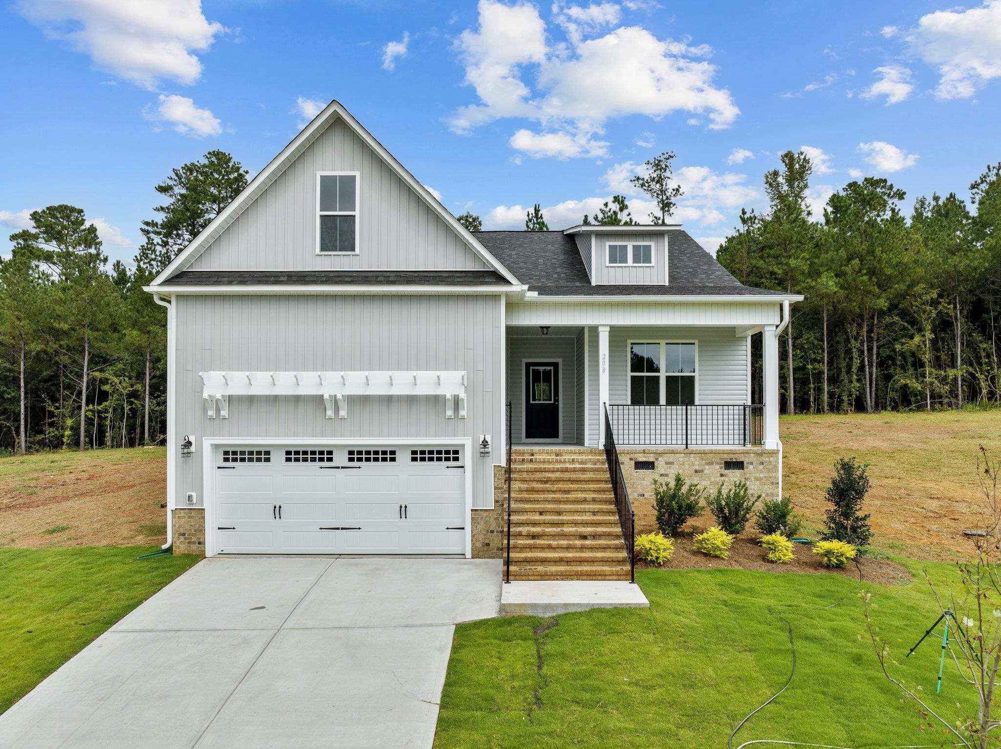 208 Andrews Landing Drive