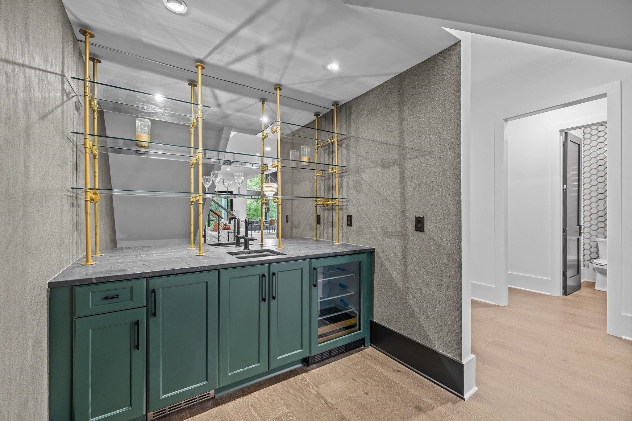 5207 Collingswood Drive