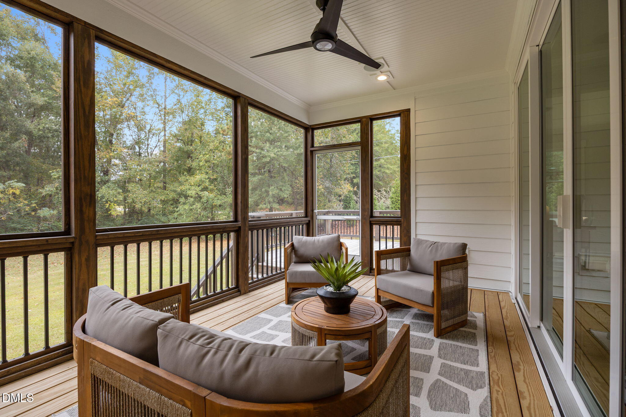 10 Carnation Road