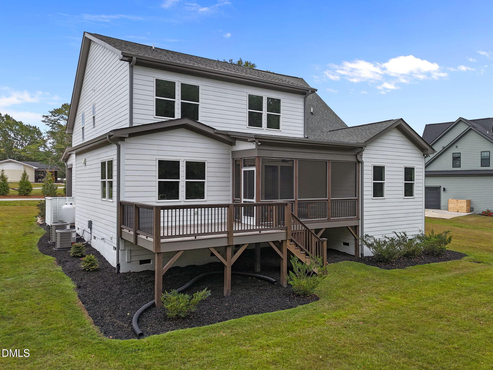 10 Carnation Road