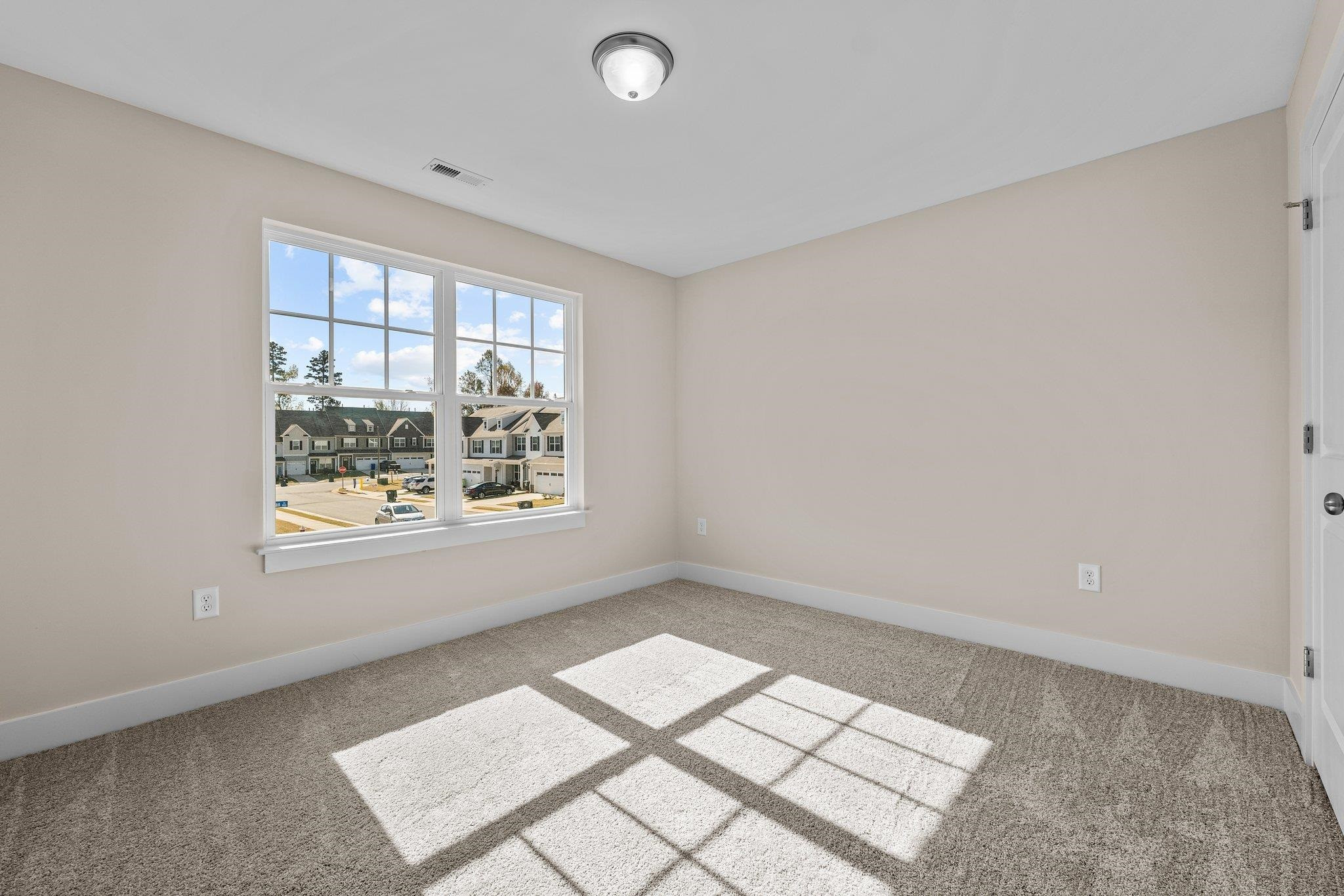901 Hillman Lane