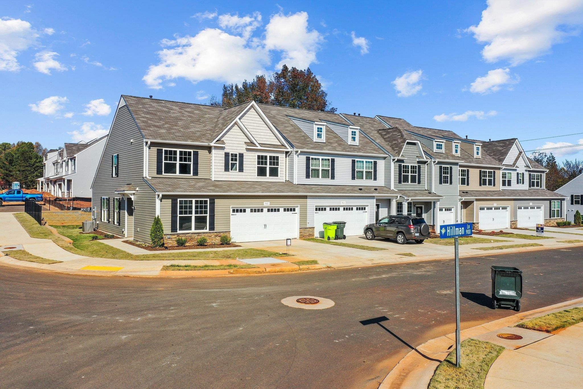 901 Hillman Lane