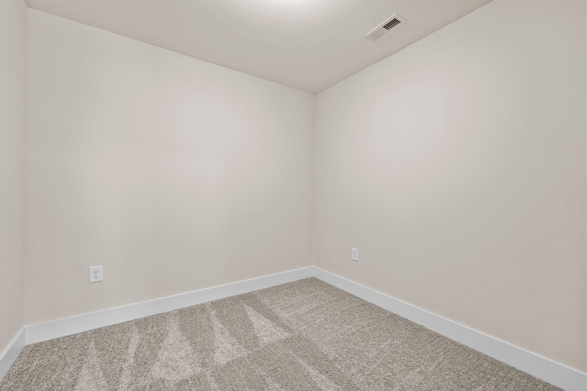 901 Hillman Lane