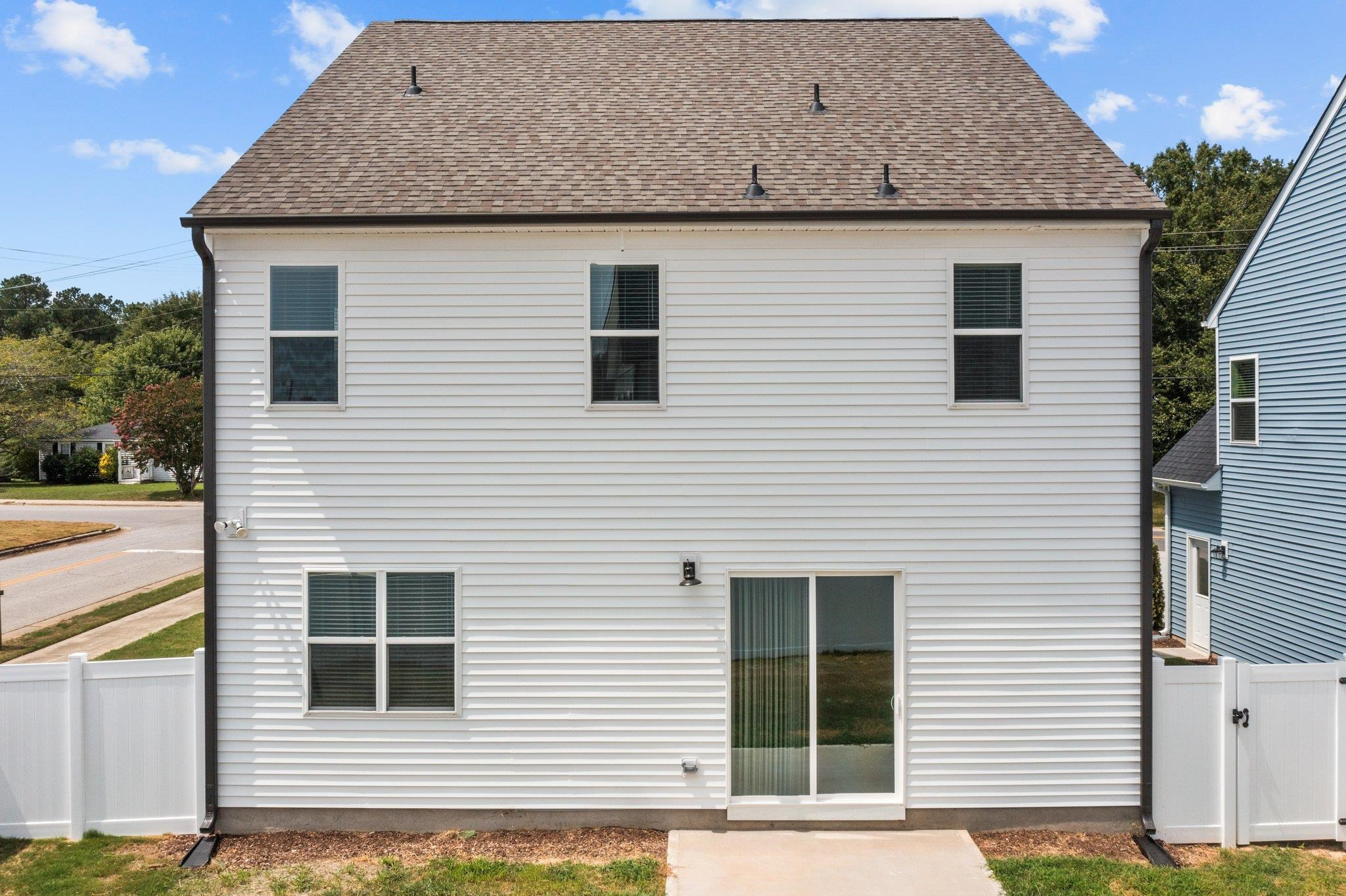 320 Champion Street