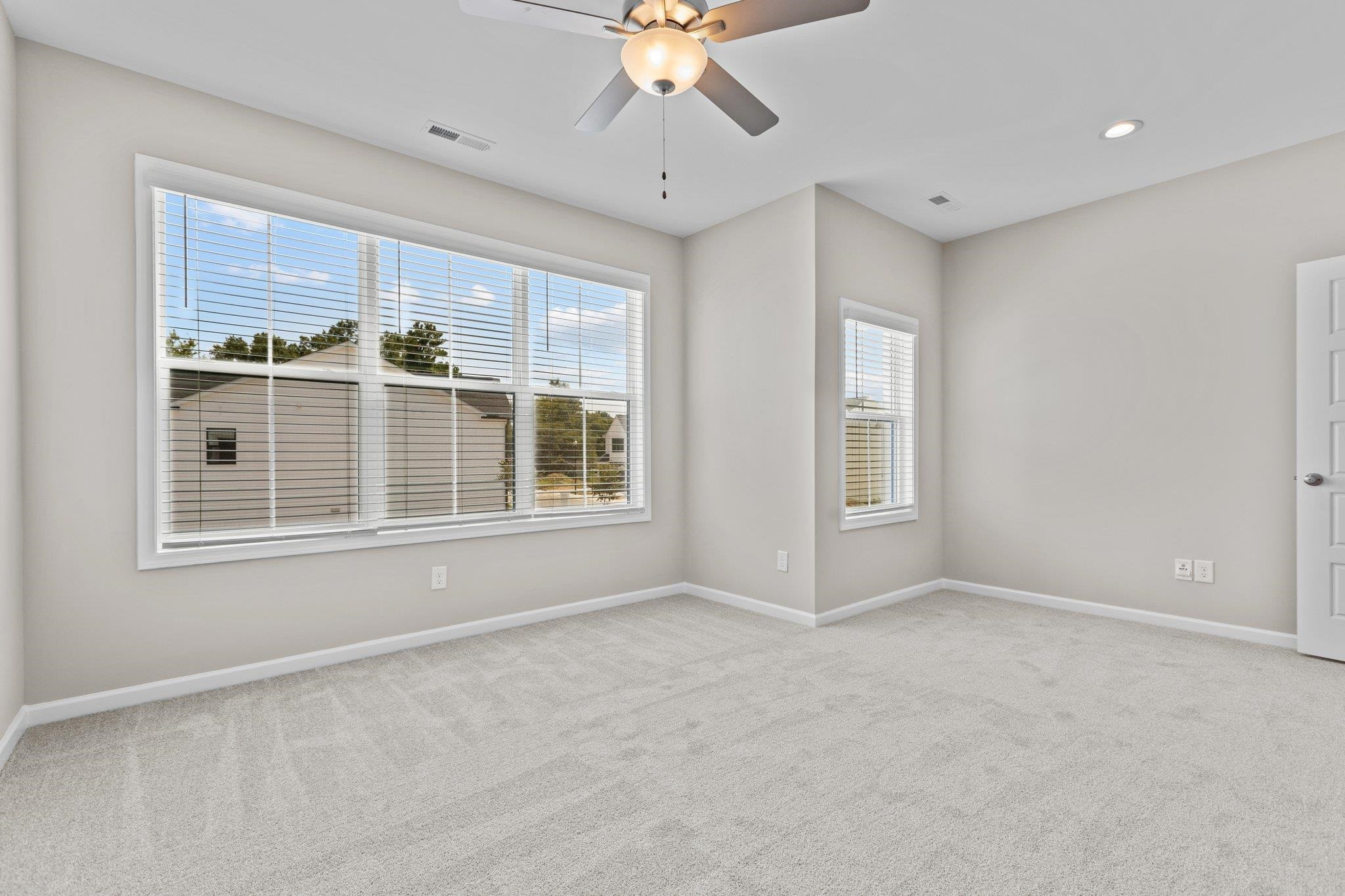 52 Curren Drive