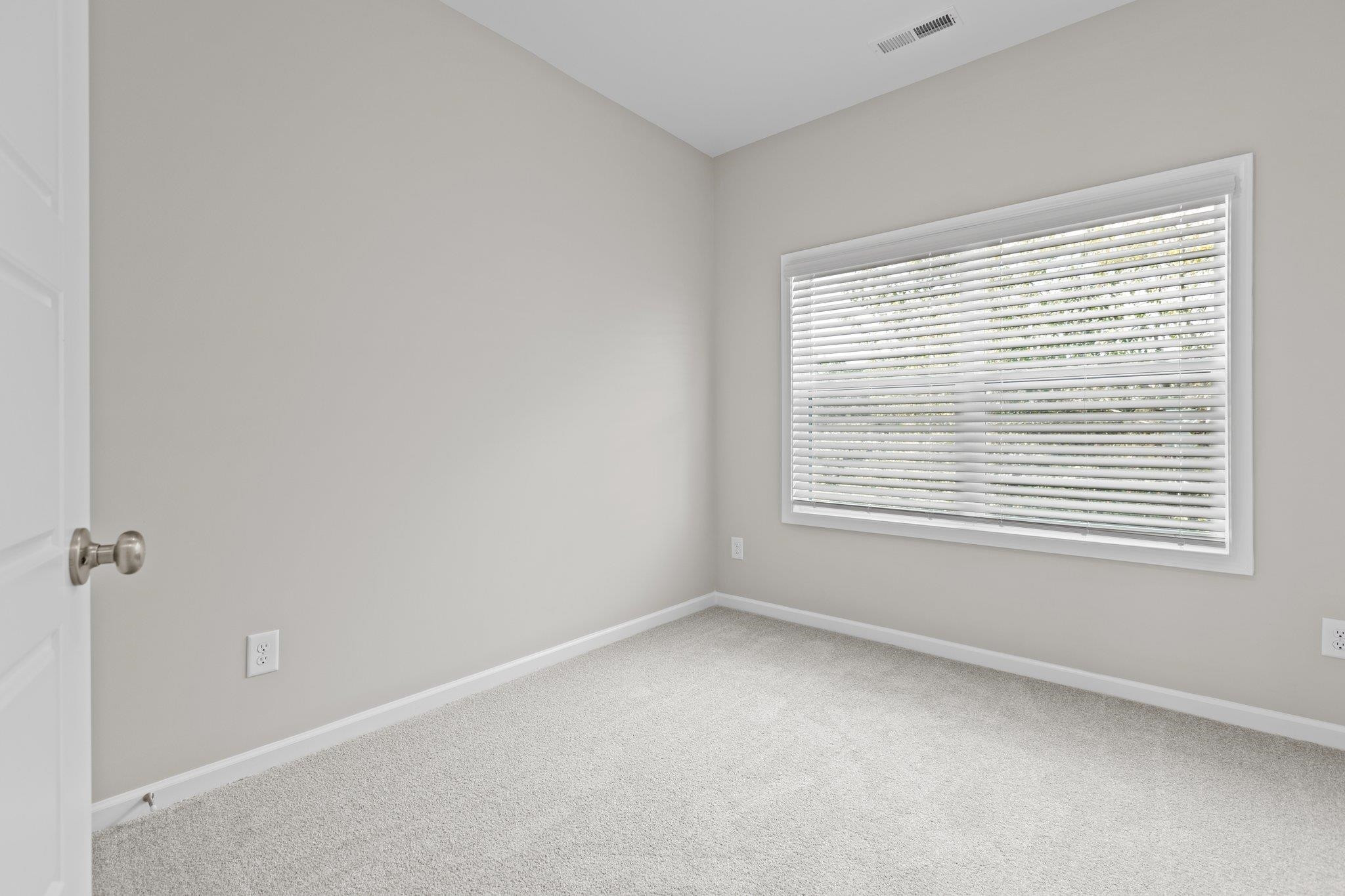 52 Curren Drive