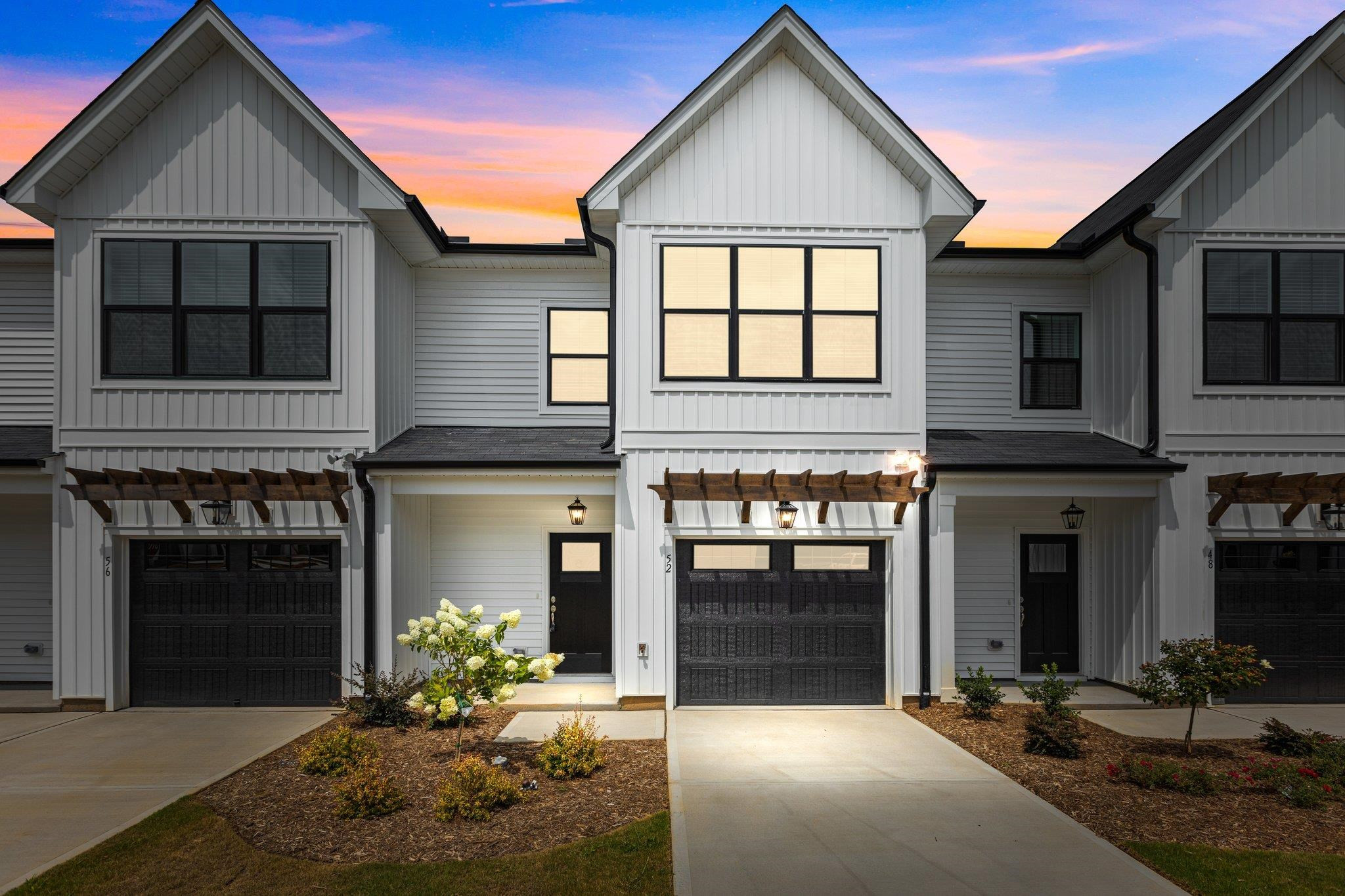 52 Curren Drive