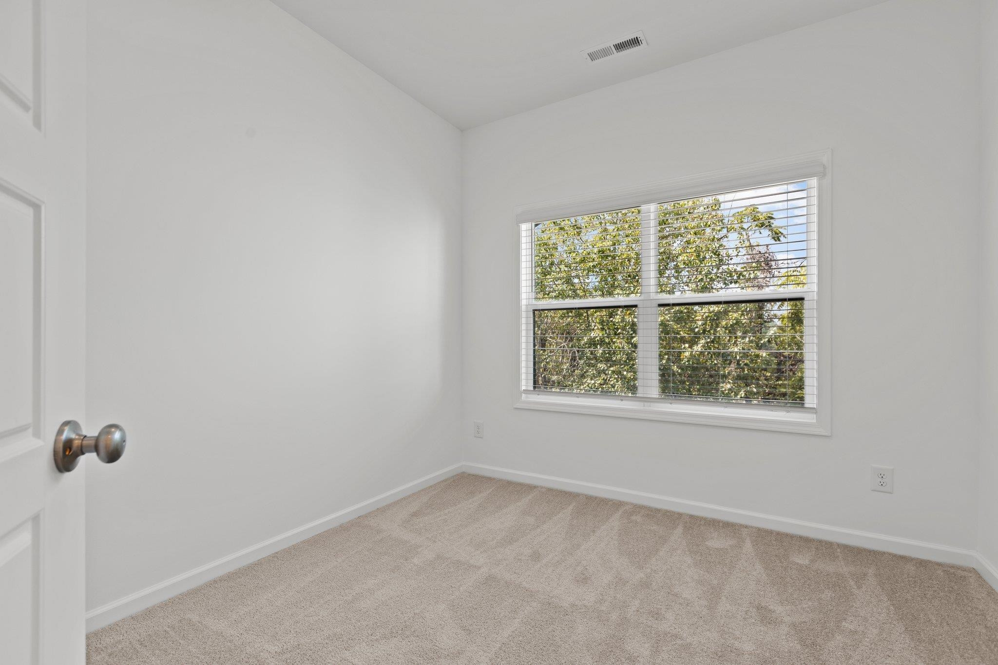 48 Curren Drive