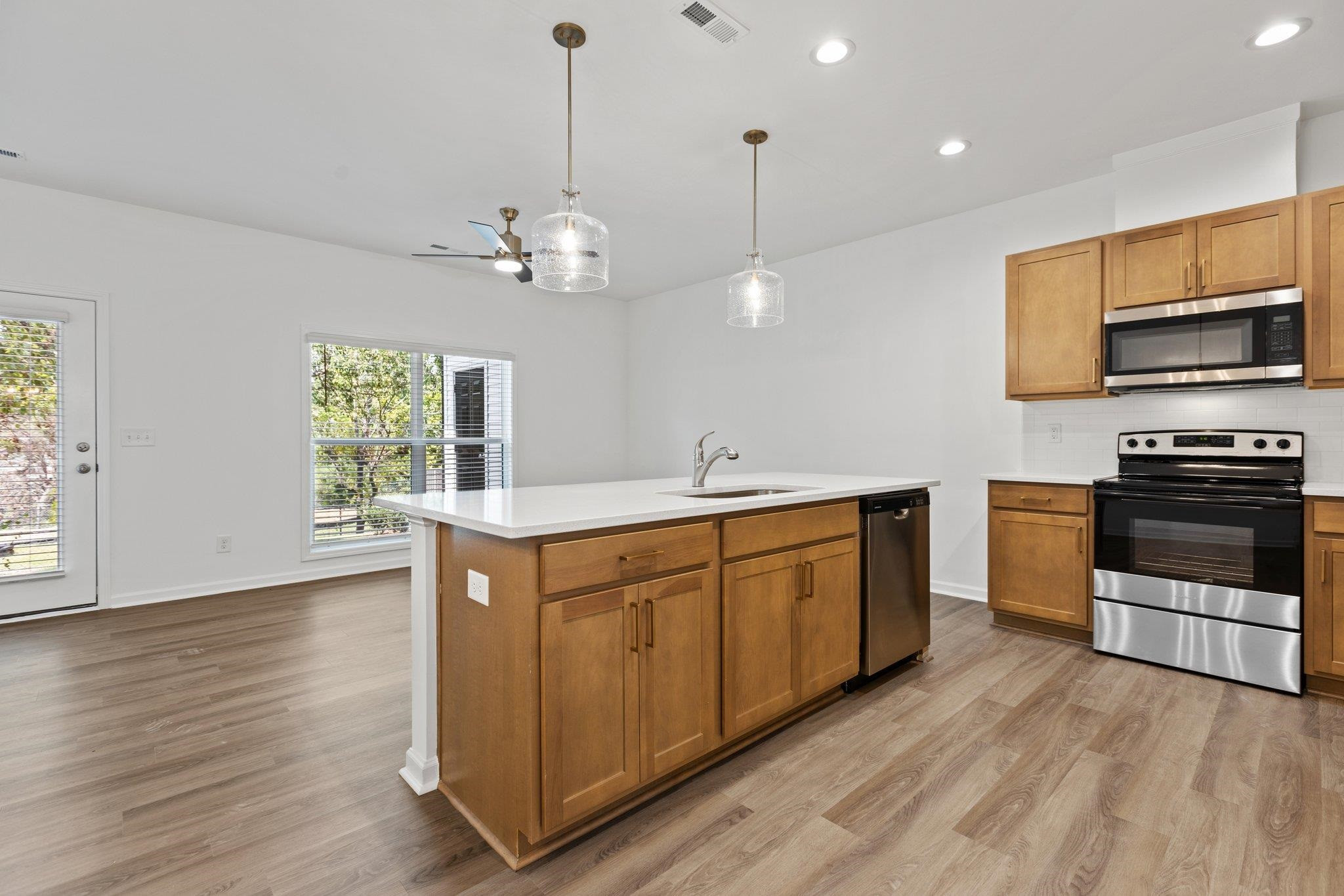 48 Curren Drive
