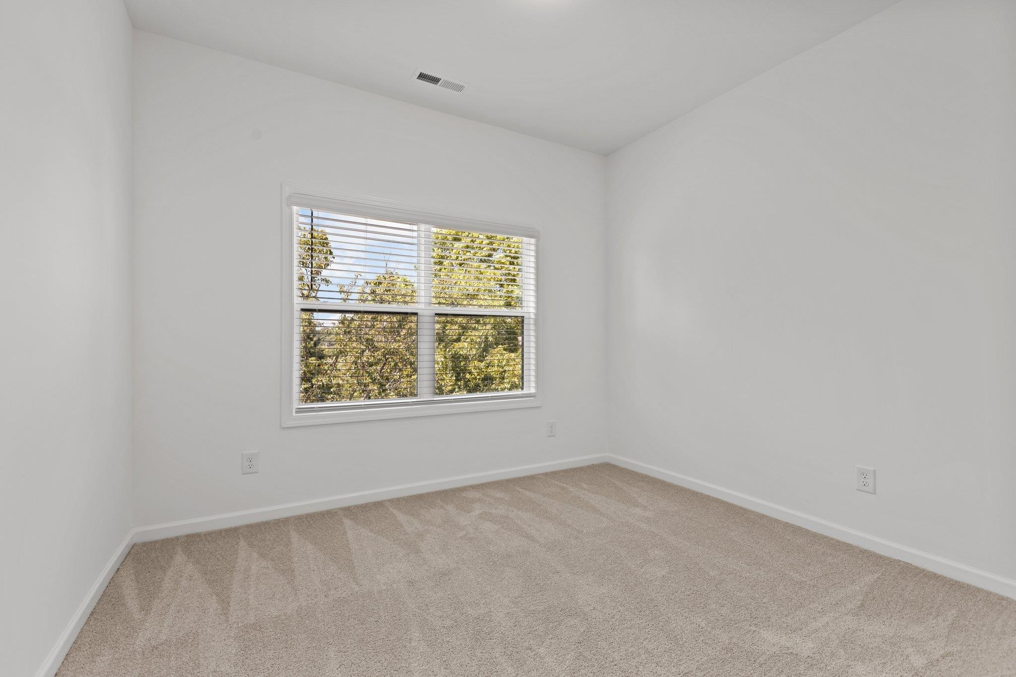 48 Curren Drive