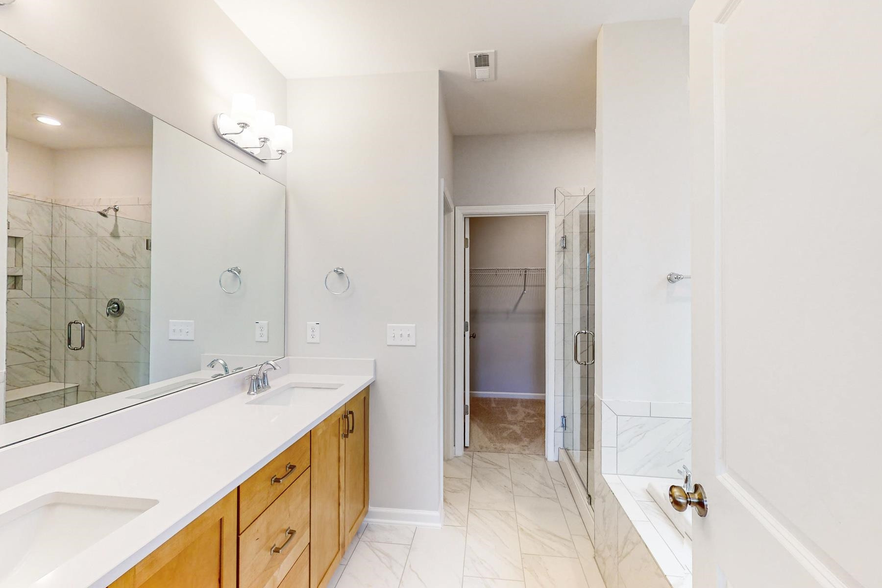 2411 Greshford Lane